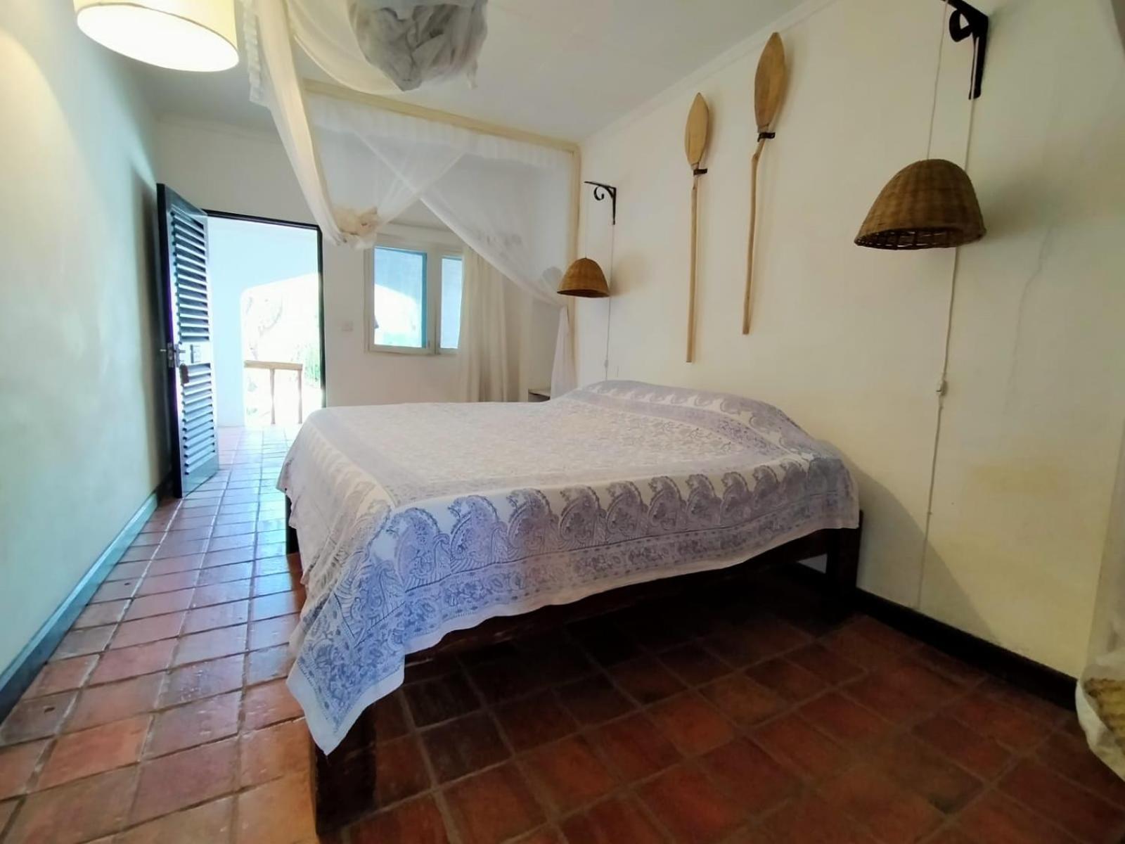 Standard Double Room - Photo 9