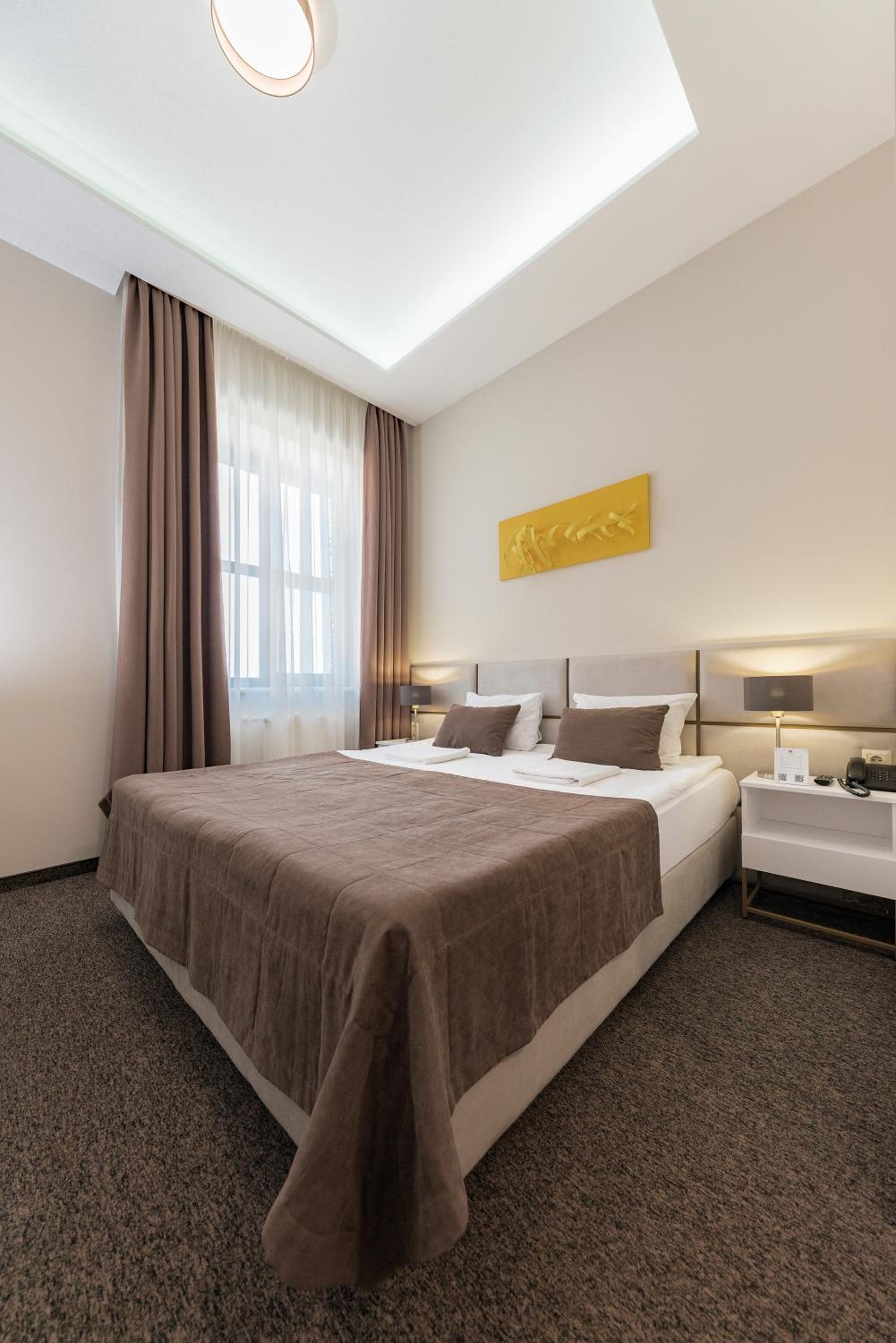 Standard King Room With Free Access to the Spa photo 3