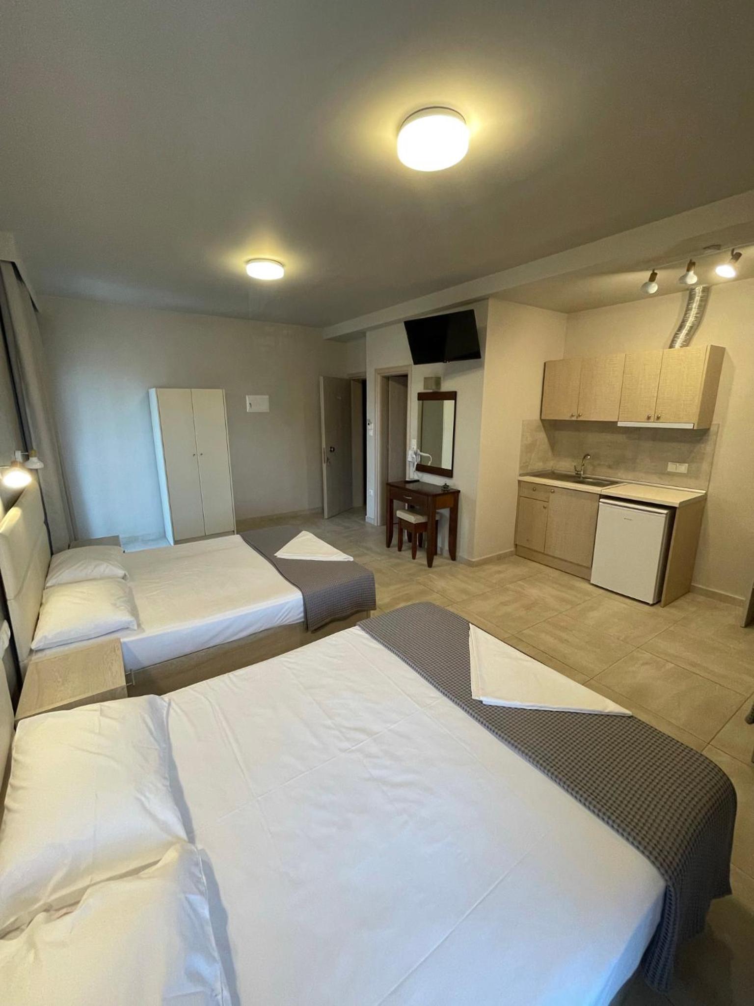 Premium Quadruple Room