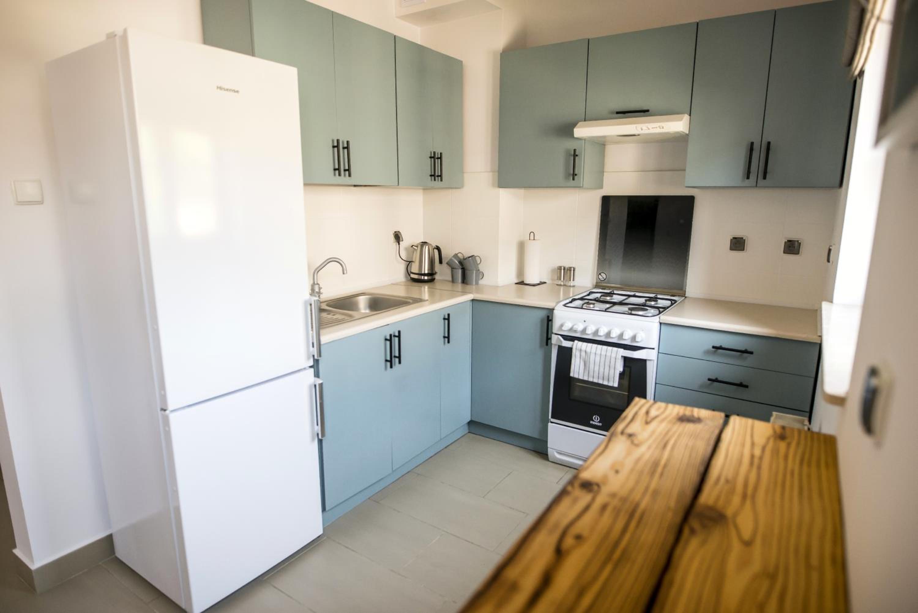 One-Bedroom Apartment - Photo 12