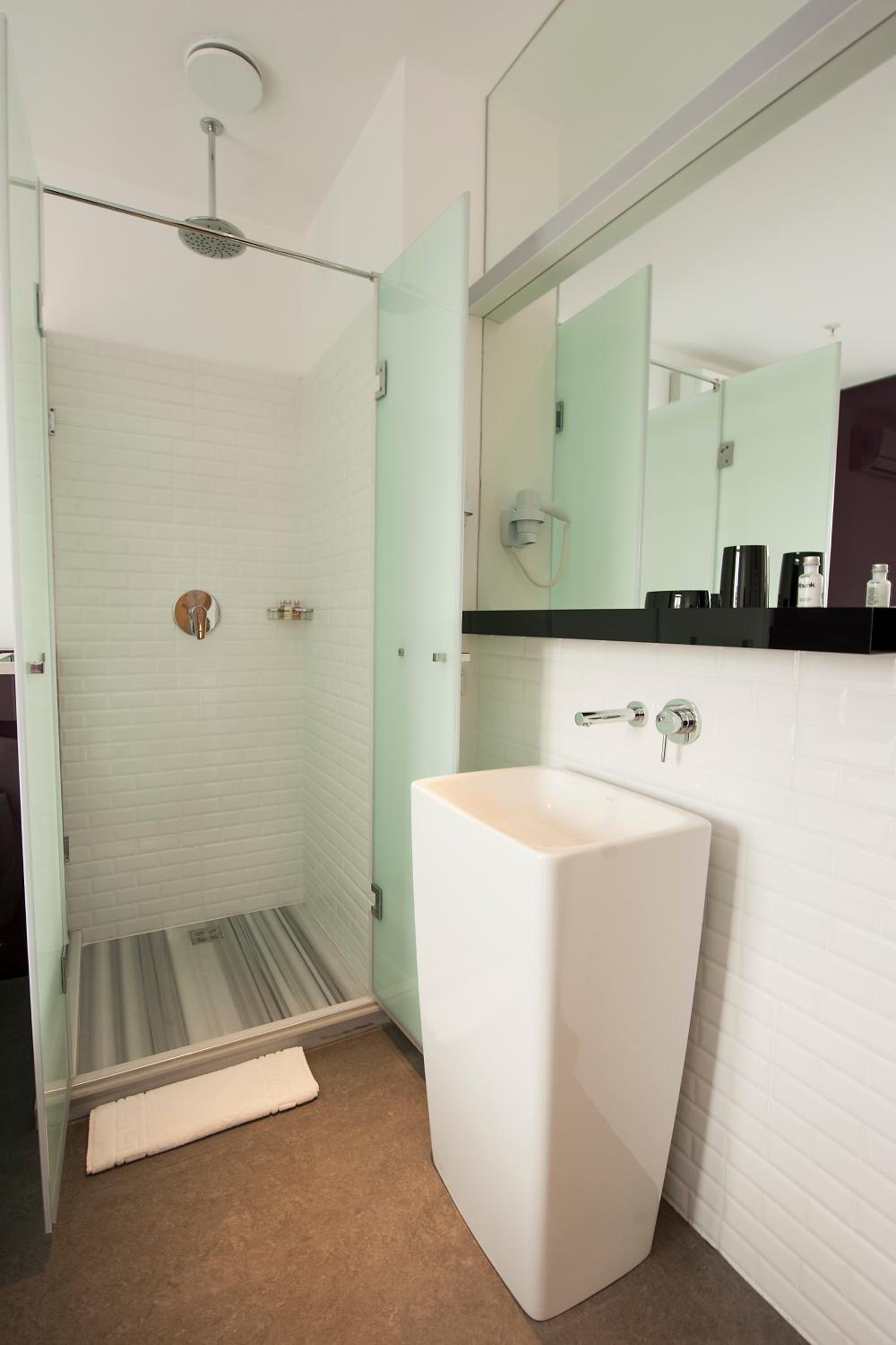 Superior Double Room with Private Bathroom photo 3