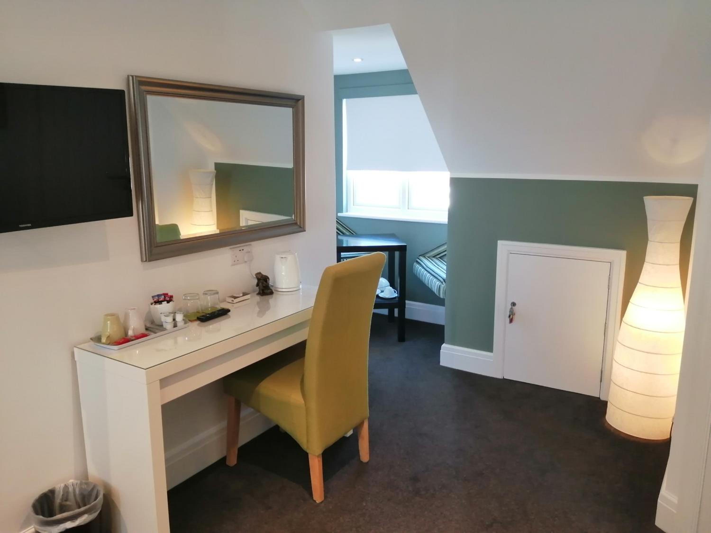 Double or Twin Room photo 2