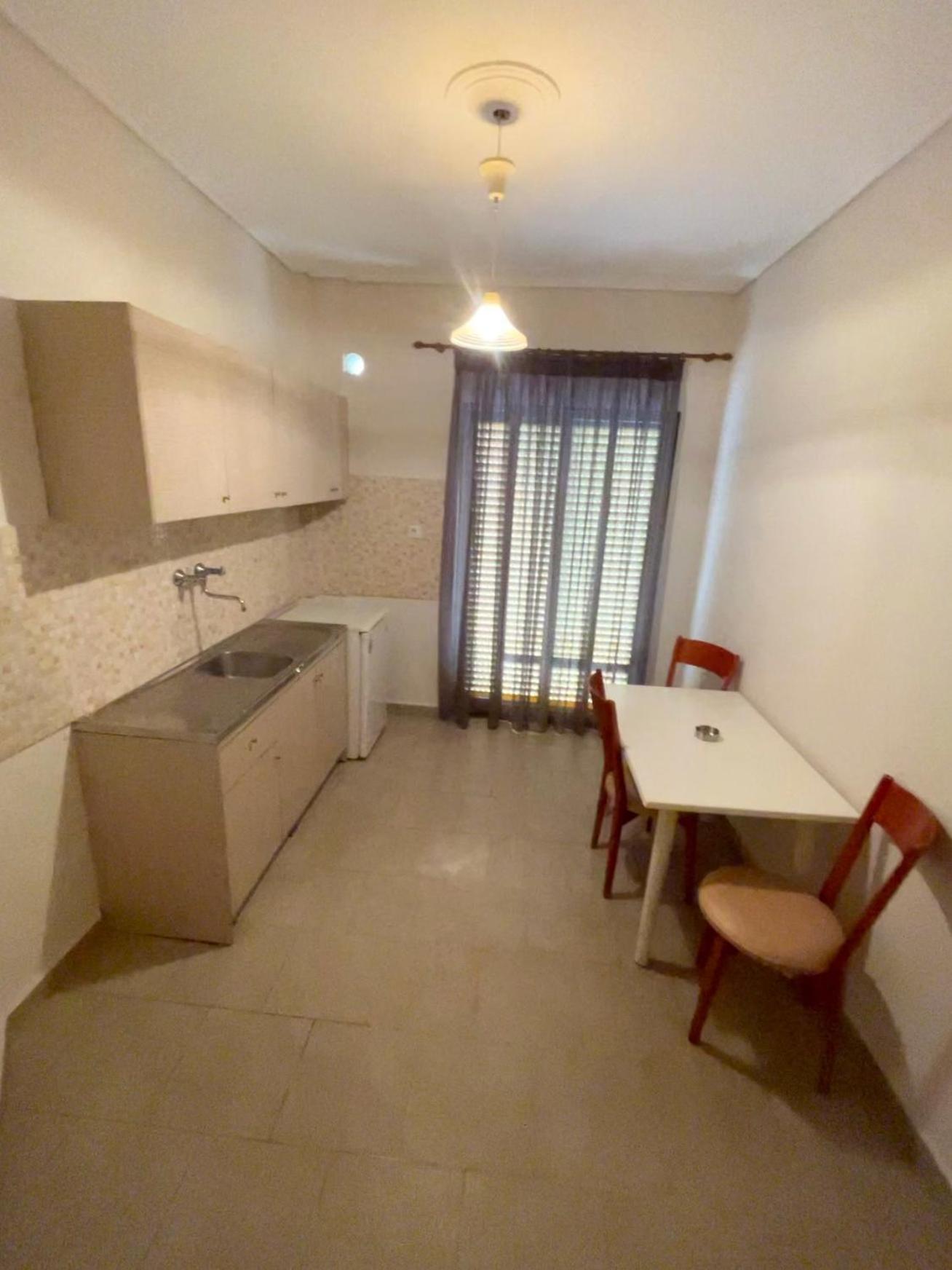 Two-Bedroom Apartment (5 Adults)