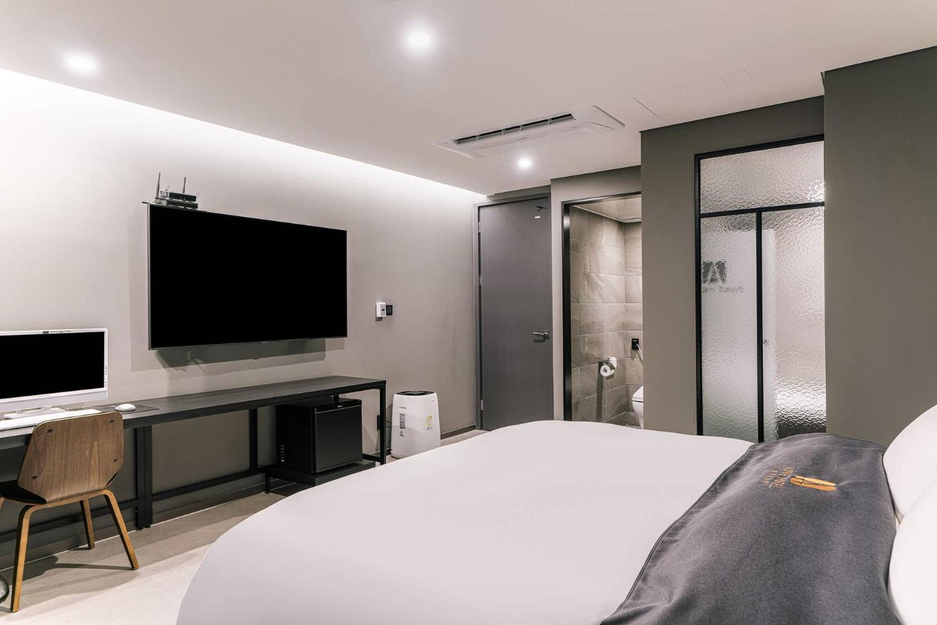 Superior Double Room - Photo 3
