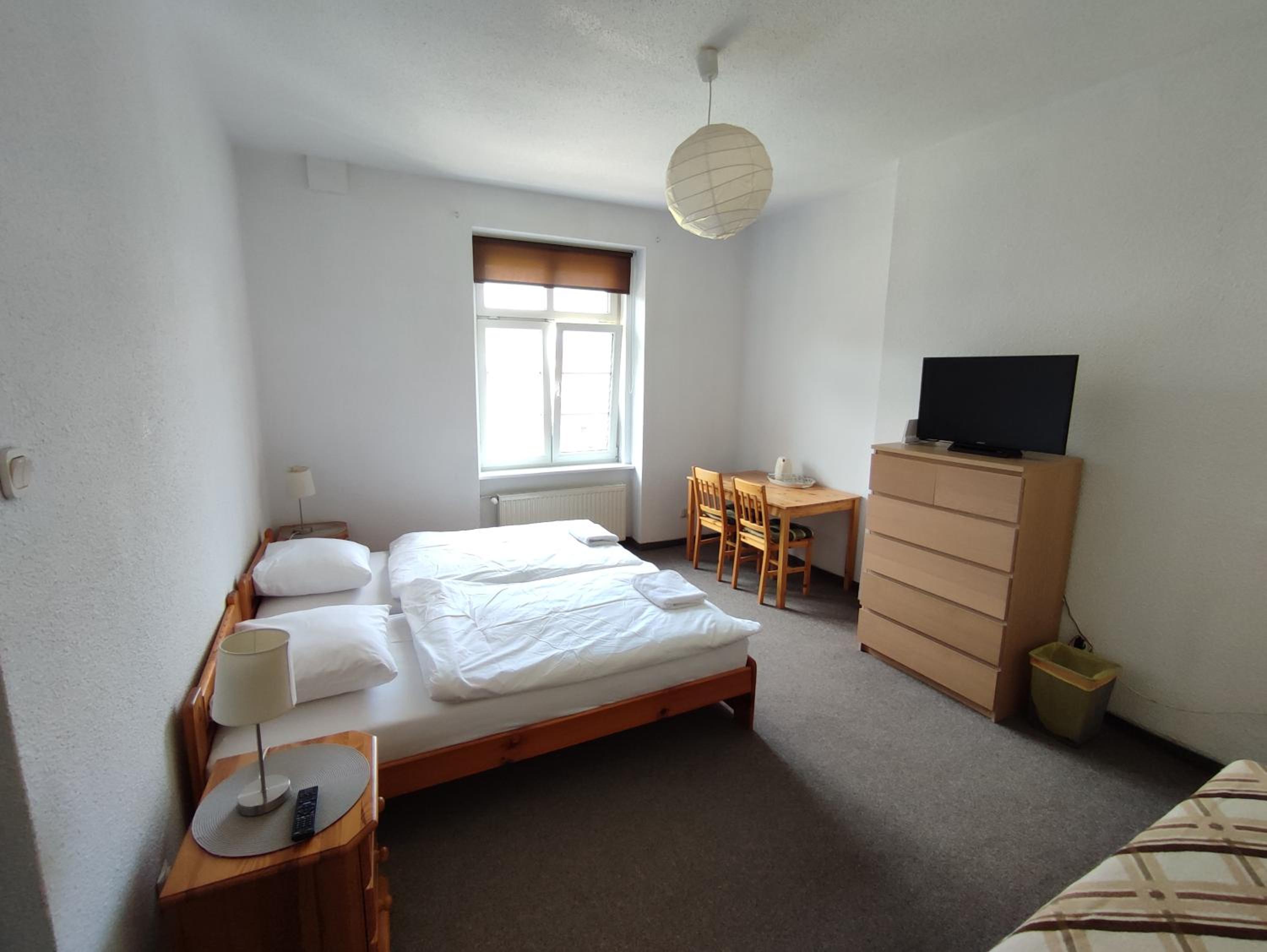 Large Double Room photo 2