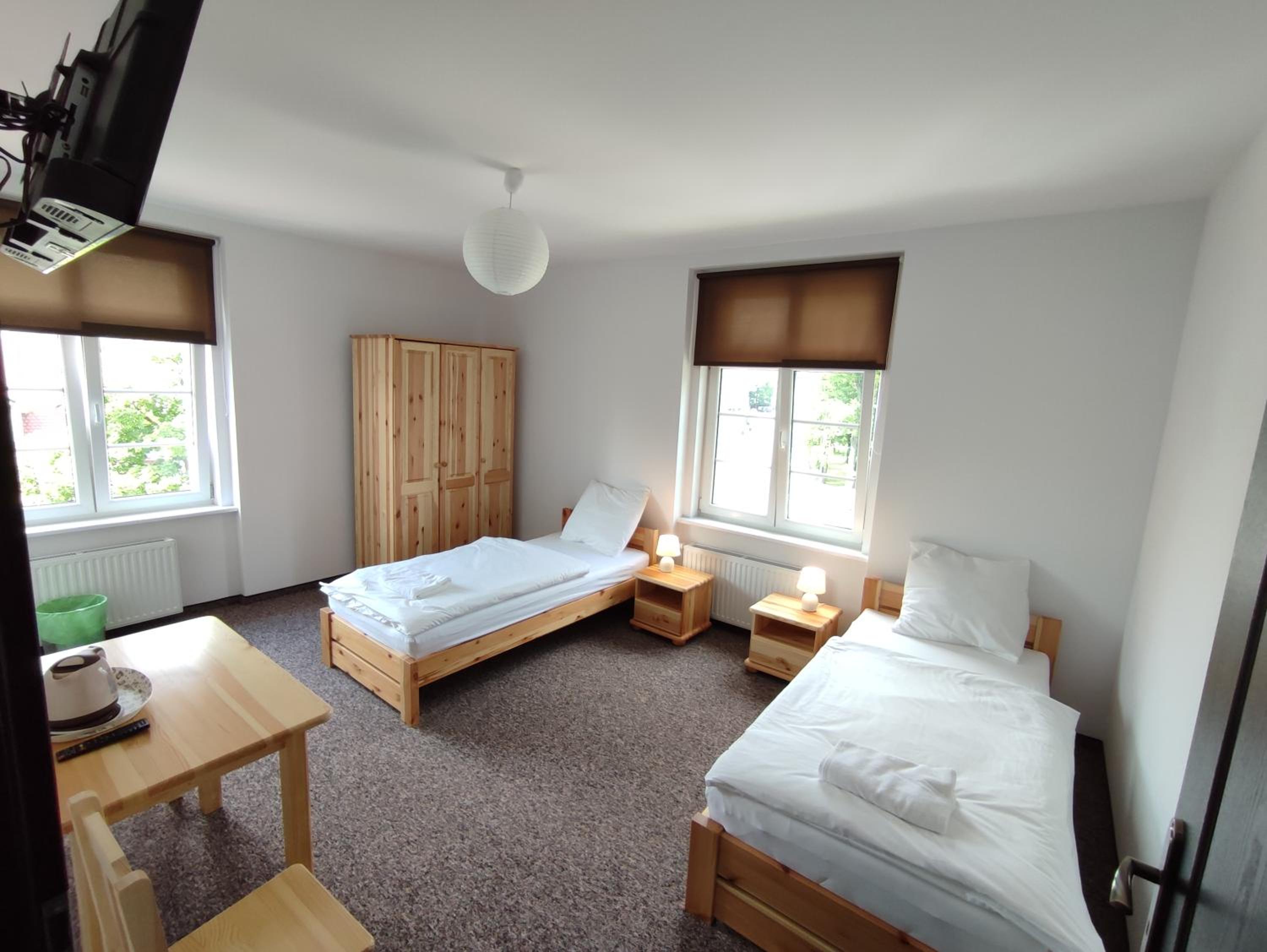 Quadruple Room with Private Bathroom photo 1