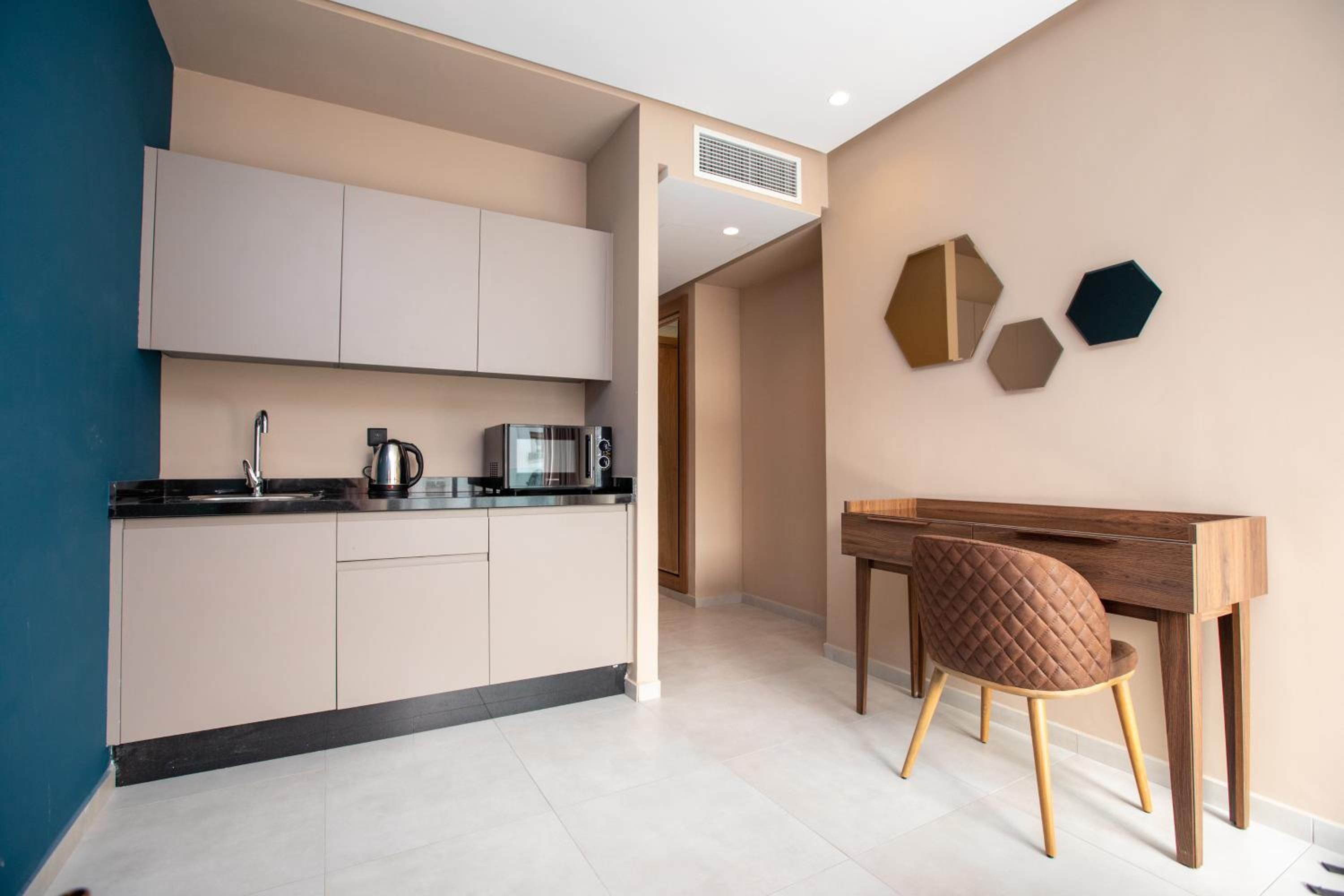 Junior Suite with Terrace - Photo 5