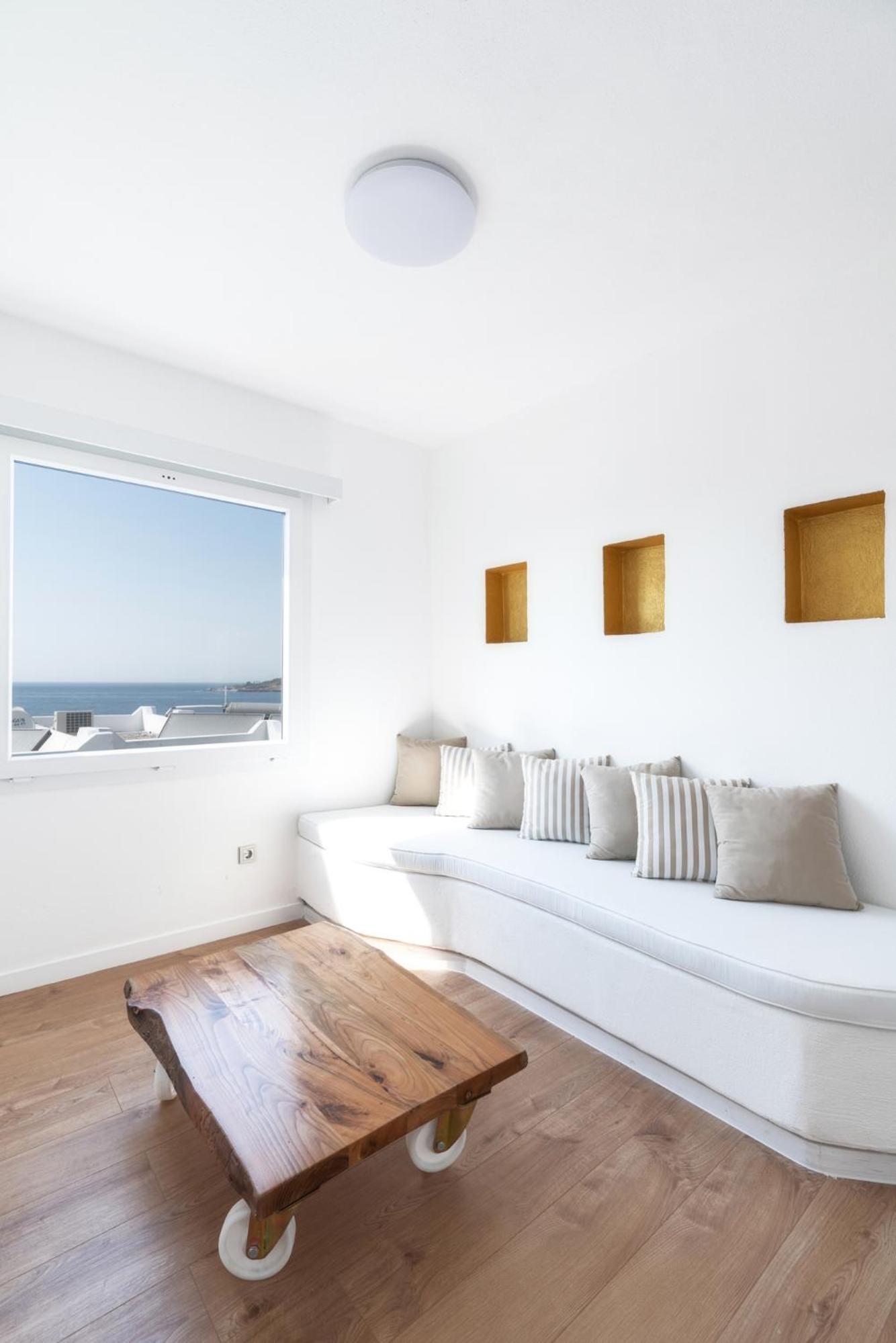 Junior Suite with Sea View photo 2
