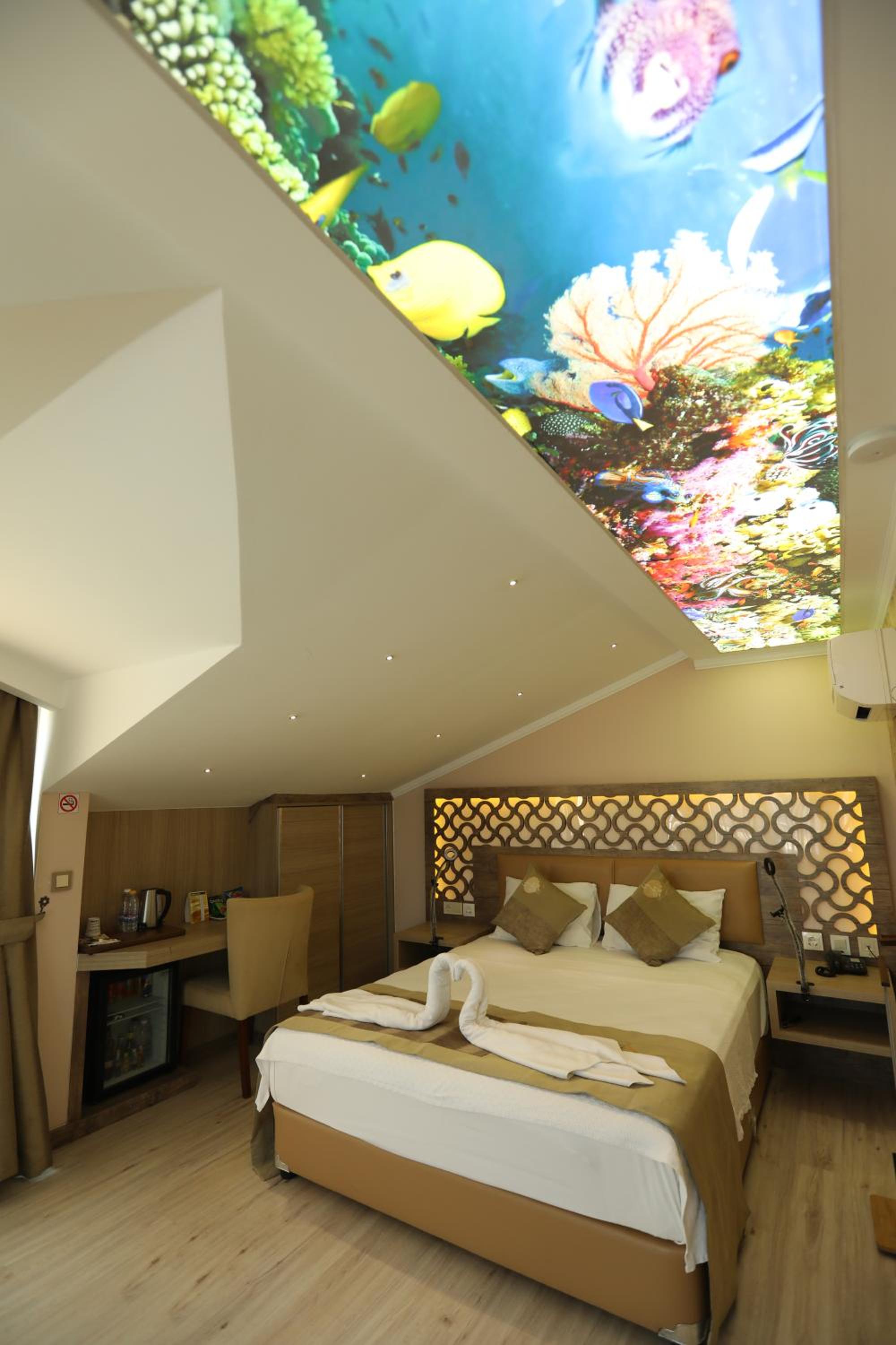 Double Room with Sea View photo 3