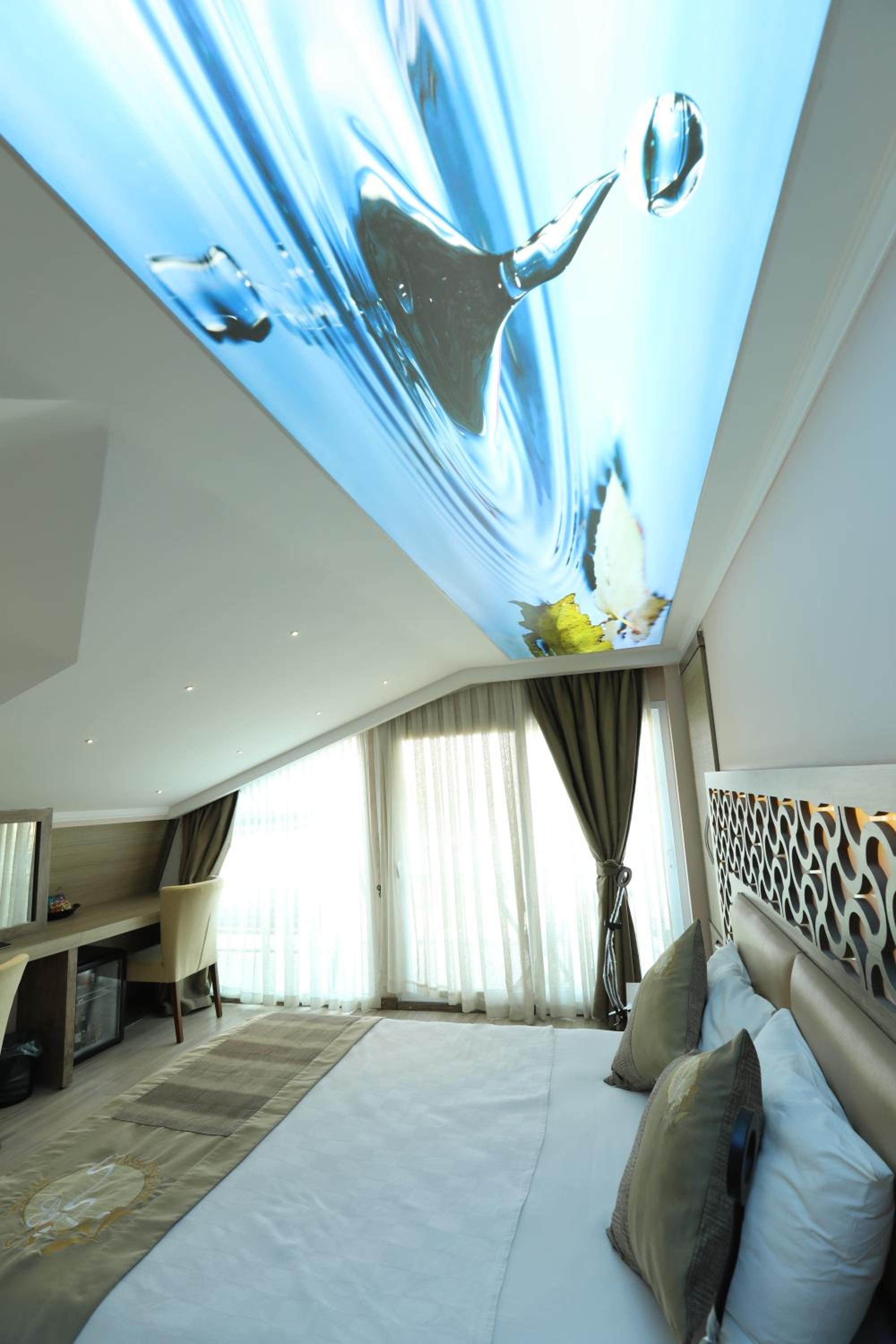 Double Room with Sea View photo 1