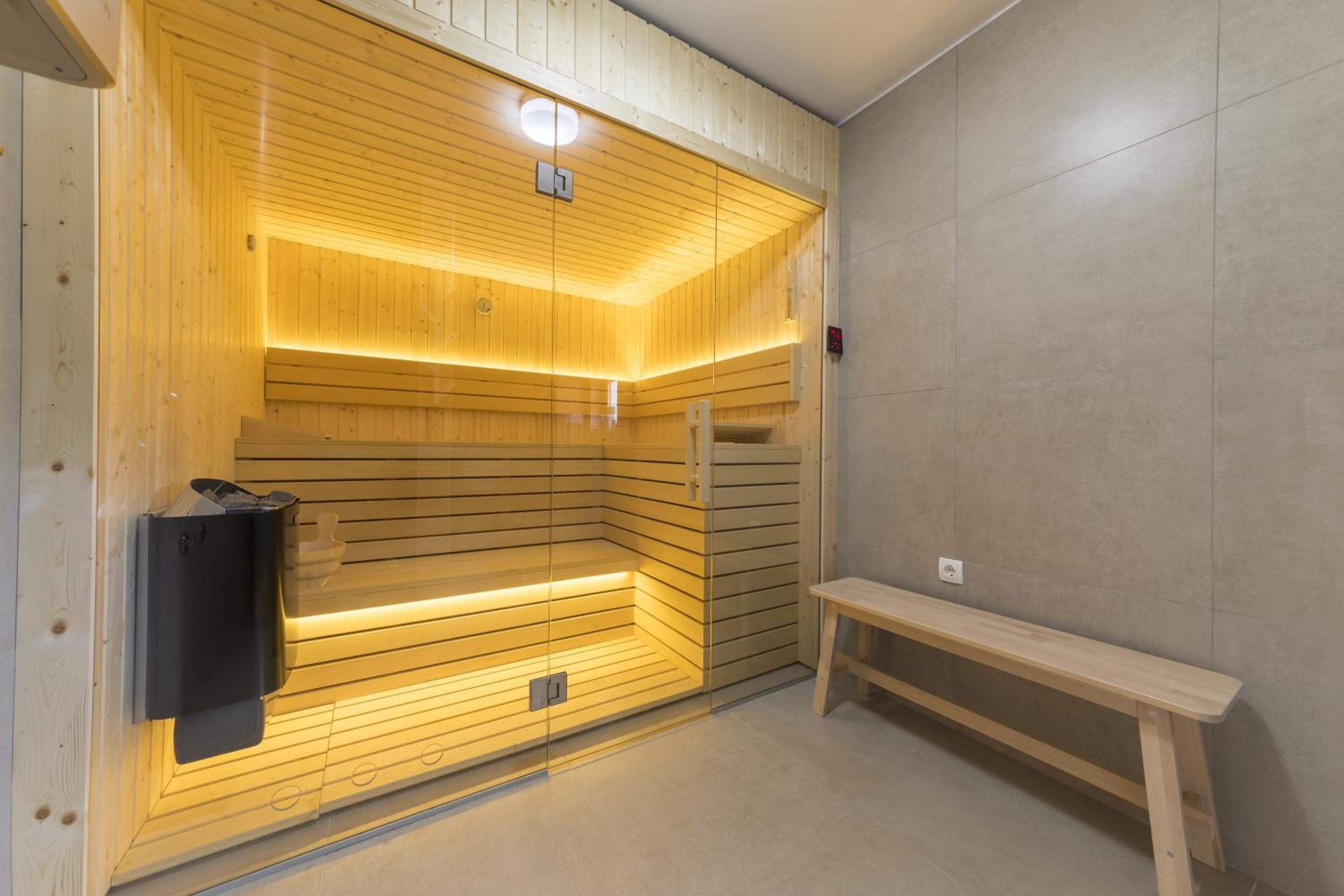 Two-Bedroom Villa - Photo 18