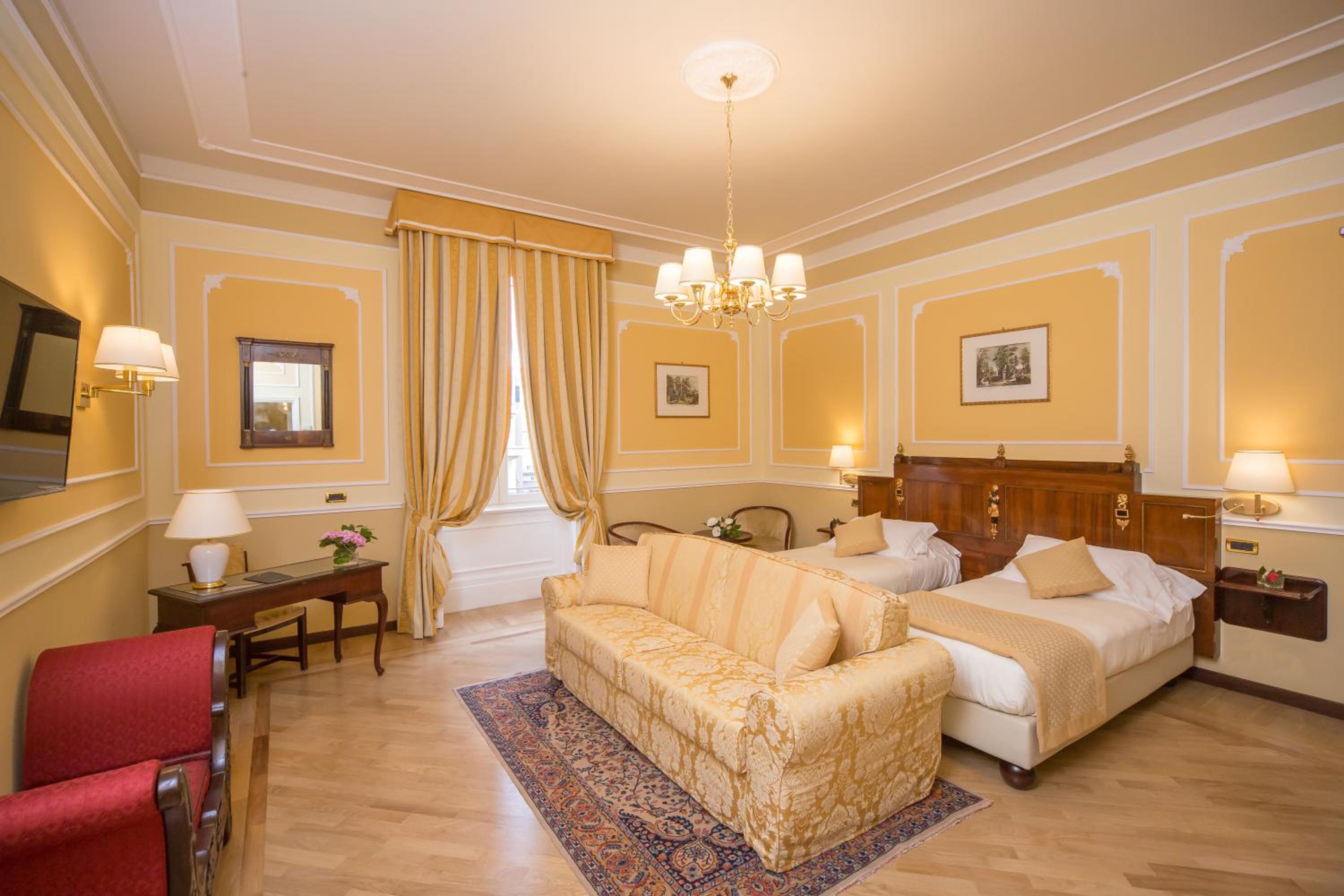 Grand Deluxe Double or Twin Room - Photo 1