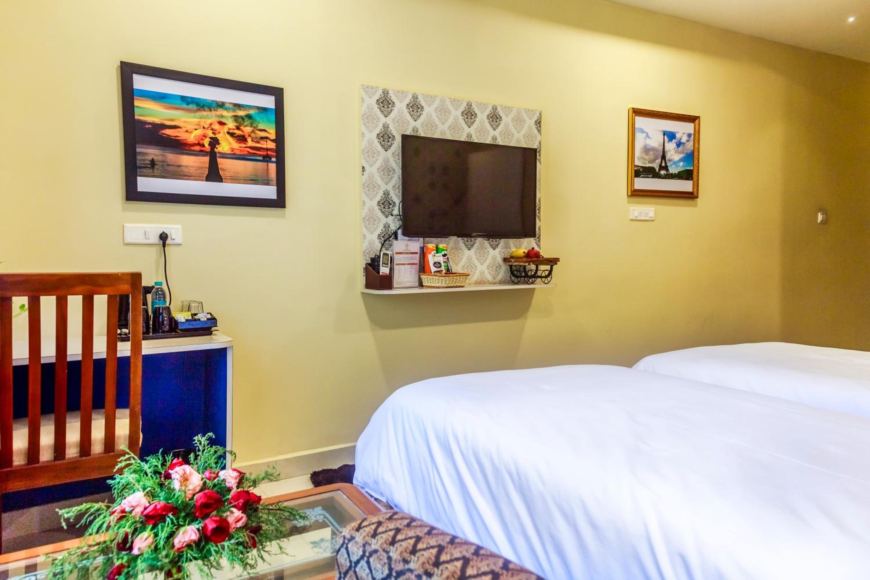 Deluxe Double Room photo 2