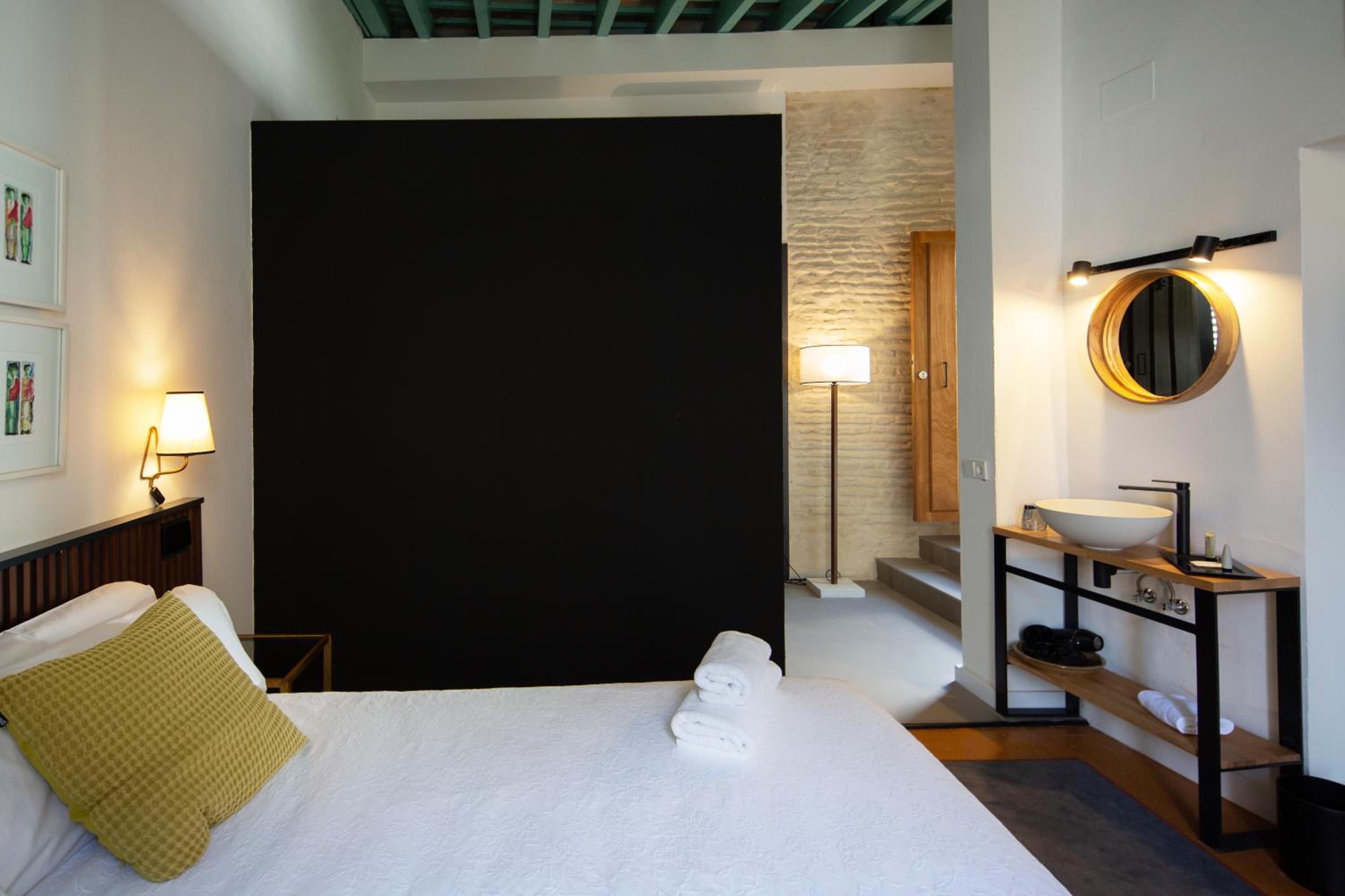 Superior Double Room - Photo 6