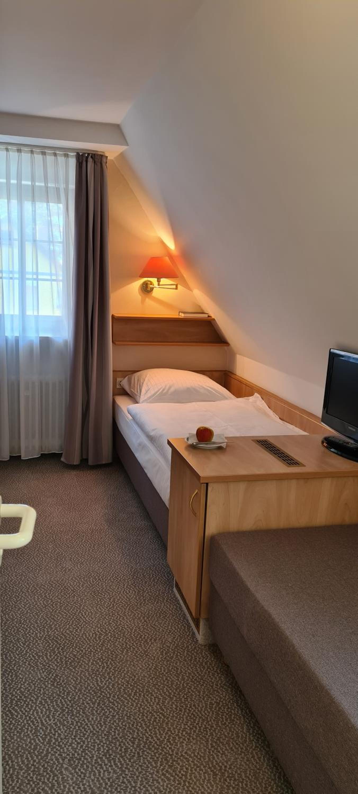Single Room photo 3