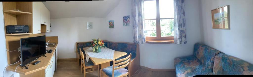 Junior Suite with Balcony photo 3