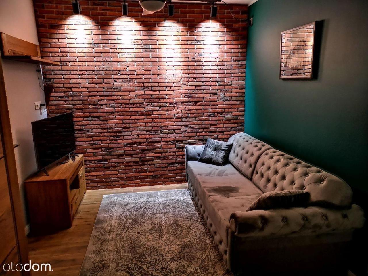 Studio Apartment - Photo 25