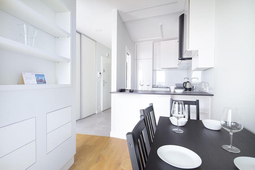 Studio Apartment - Photo 14
