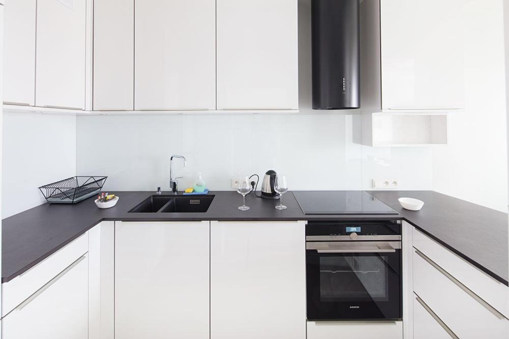 Studio Apartment - Photo 18