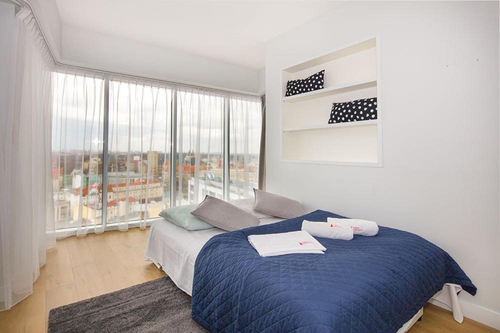 Studio Apartment - Photo 16