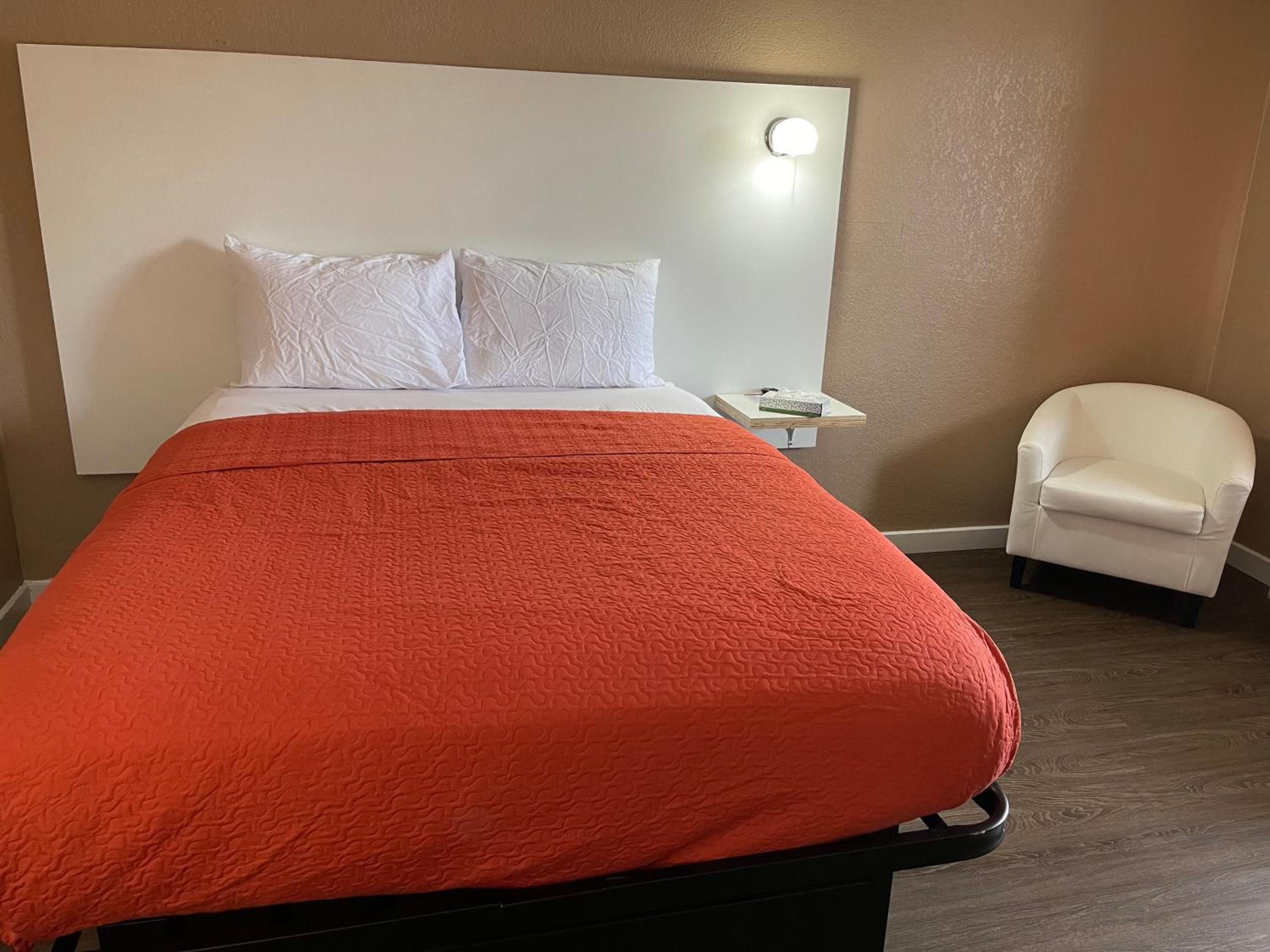 Single Room photo 1