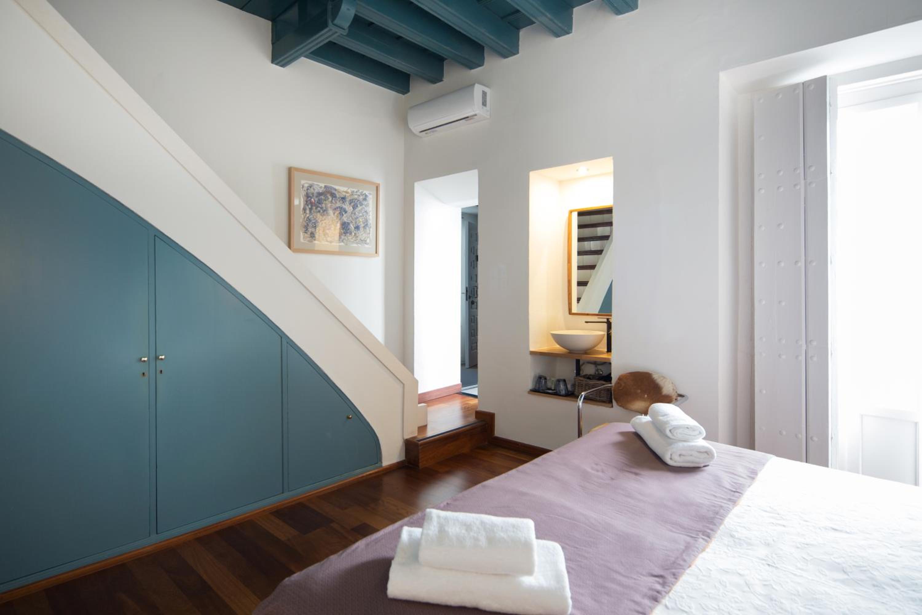 Superior Double Room - Photo 9