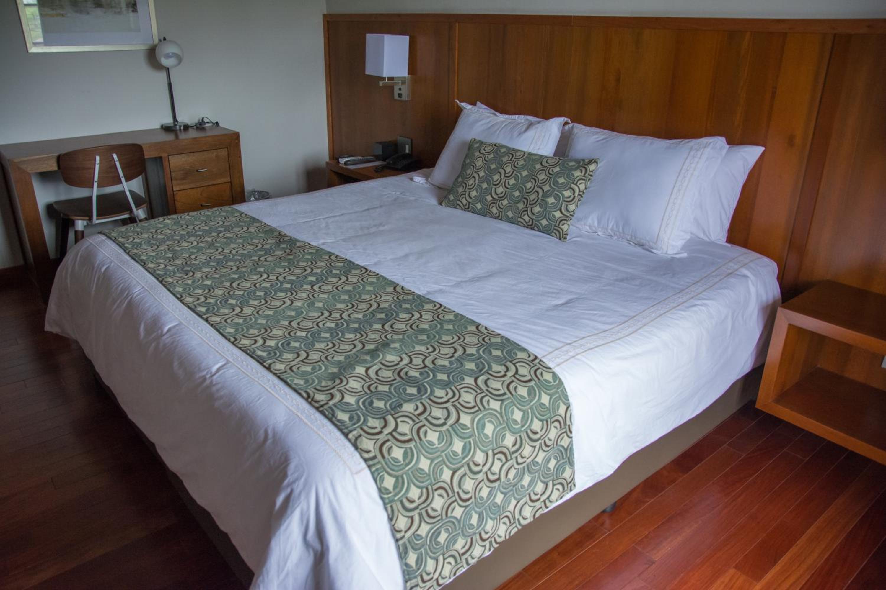 Queen Room with Balcony
