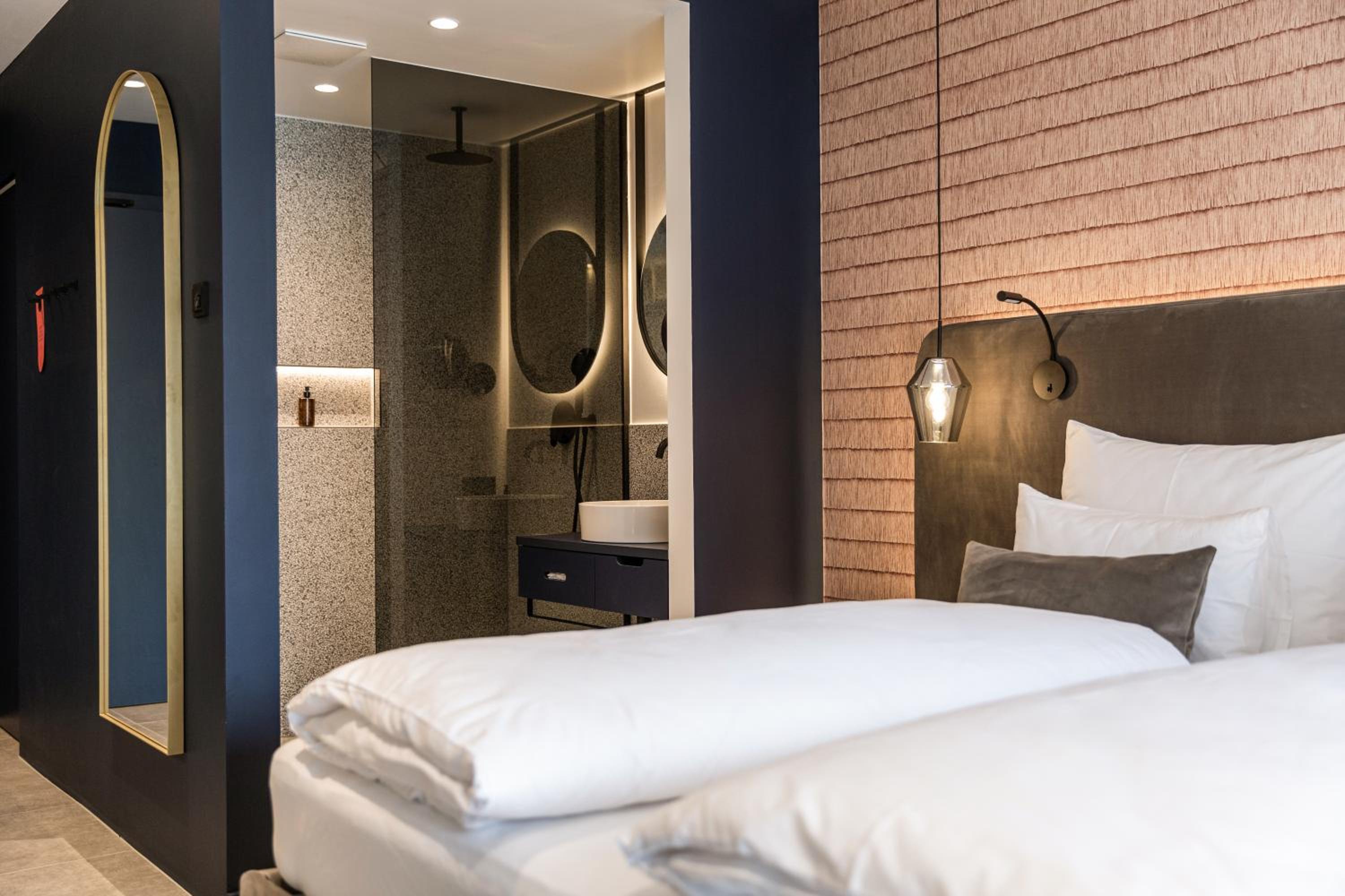 Double Room - Photo 2