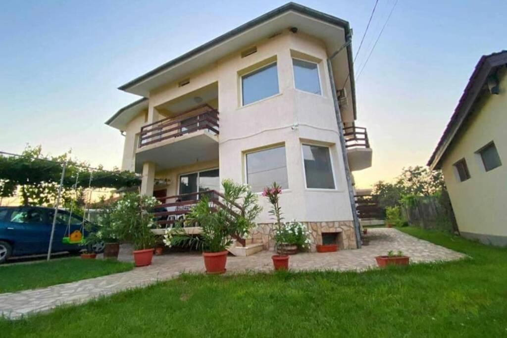 Vacation Home photo 2