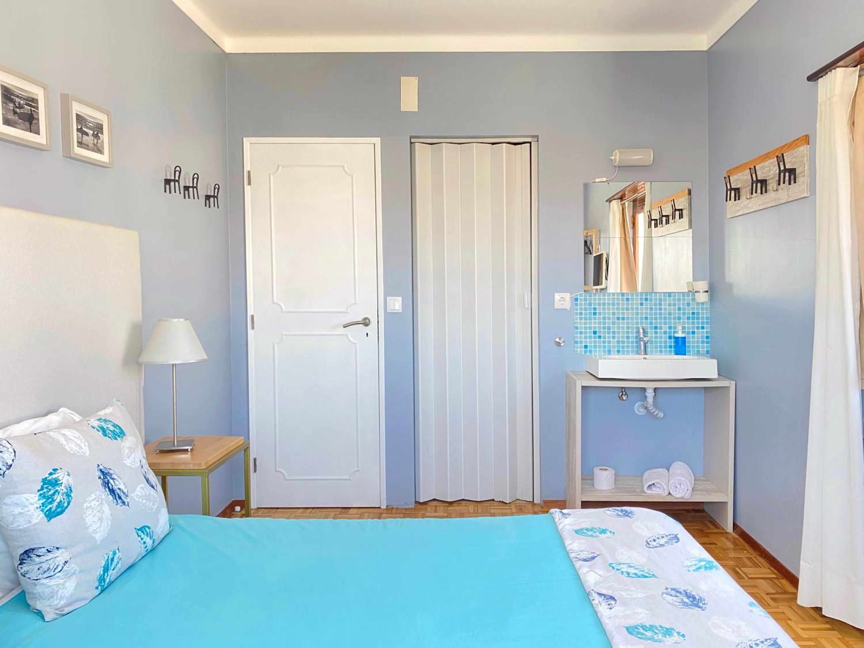 Economy Double Room photo 2