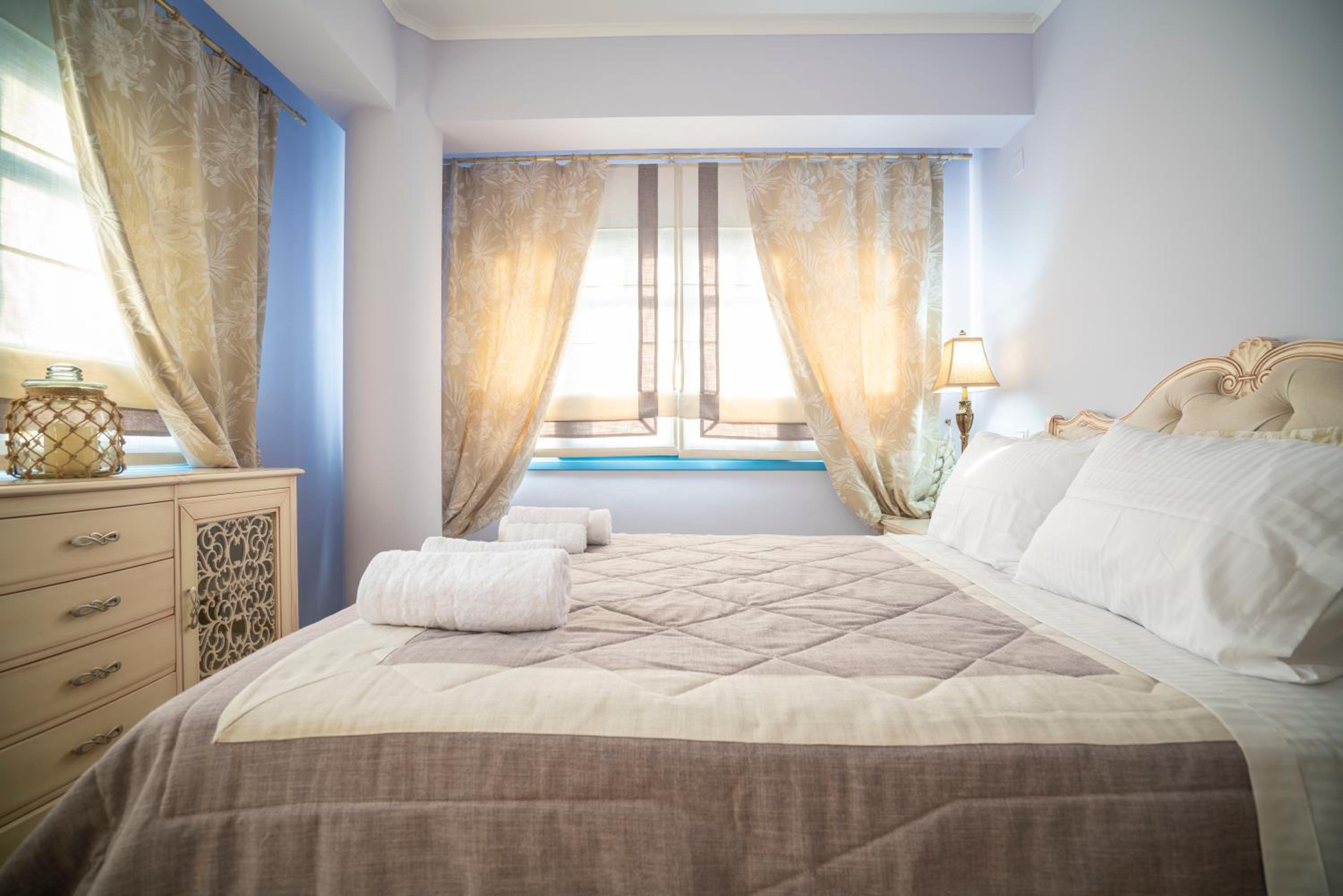 Three-Bedroom Suite - Photo 1