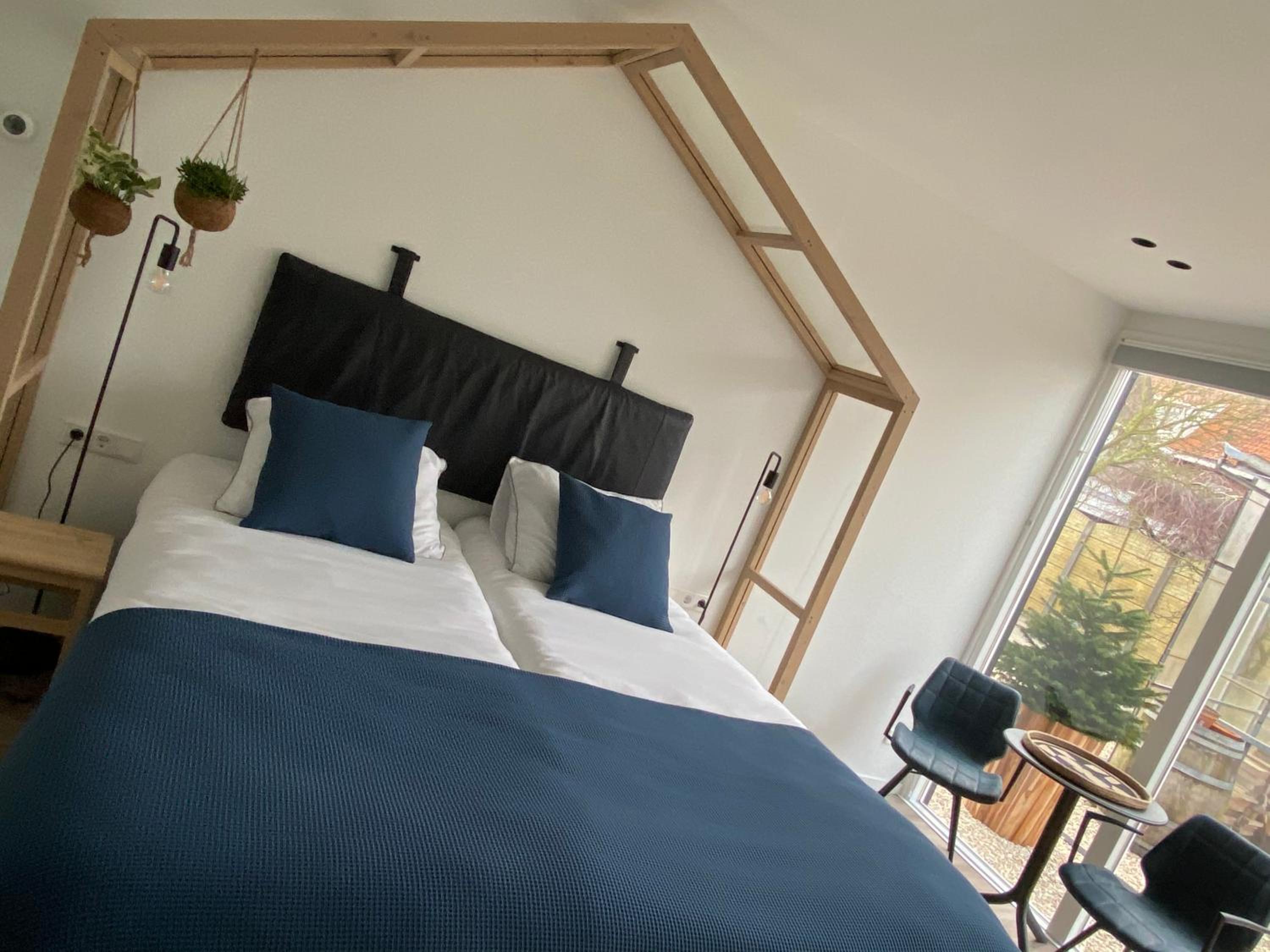 Double Room with Private Bathroom photo 2