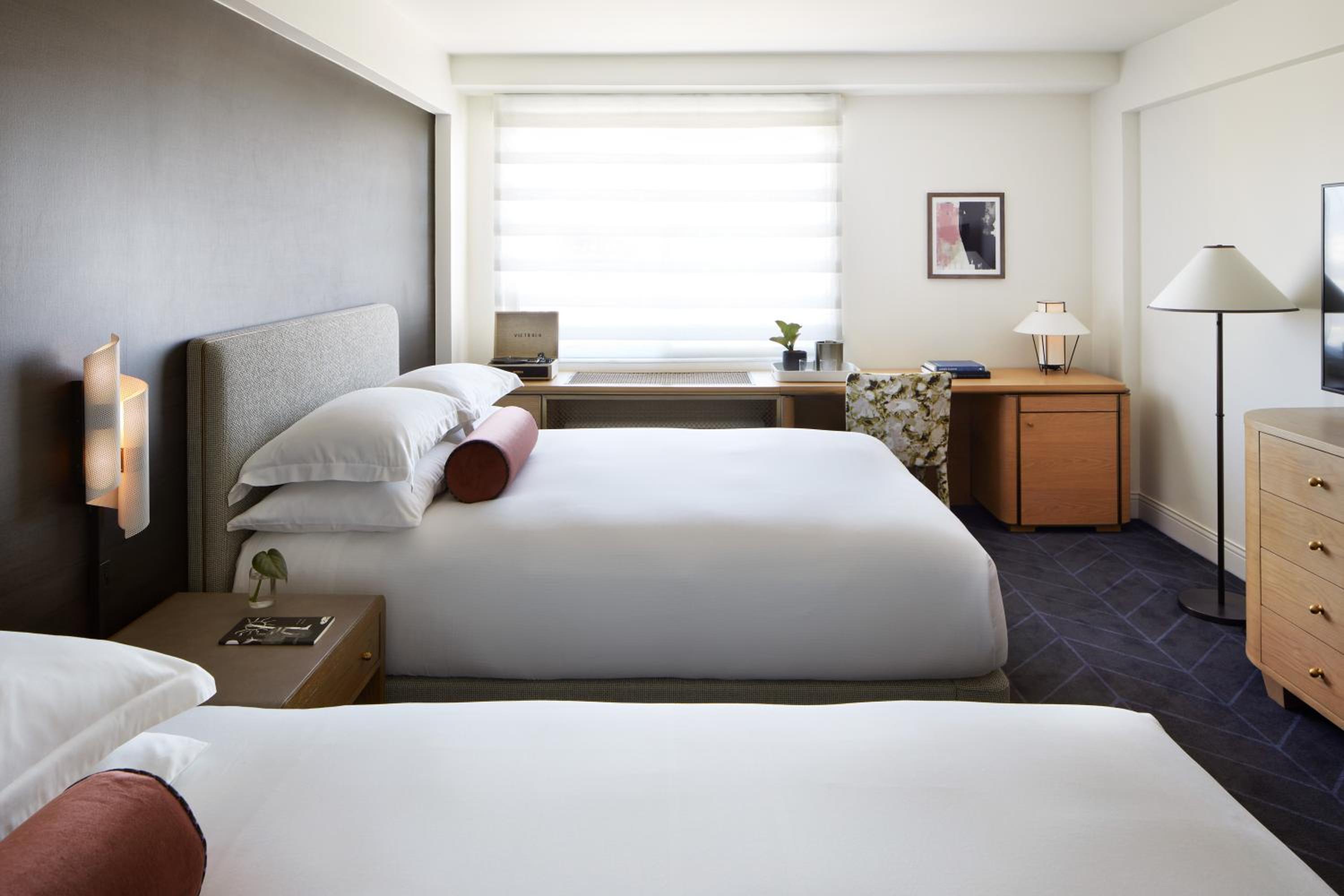 Premium Queen Room with Two Queen Beds - Photo 2