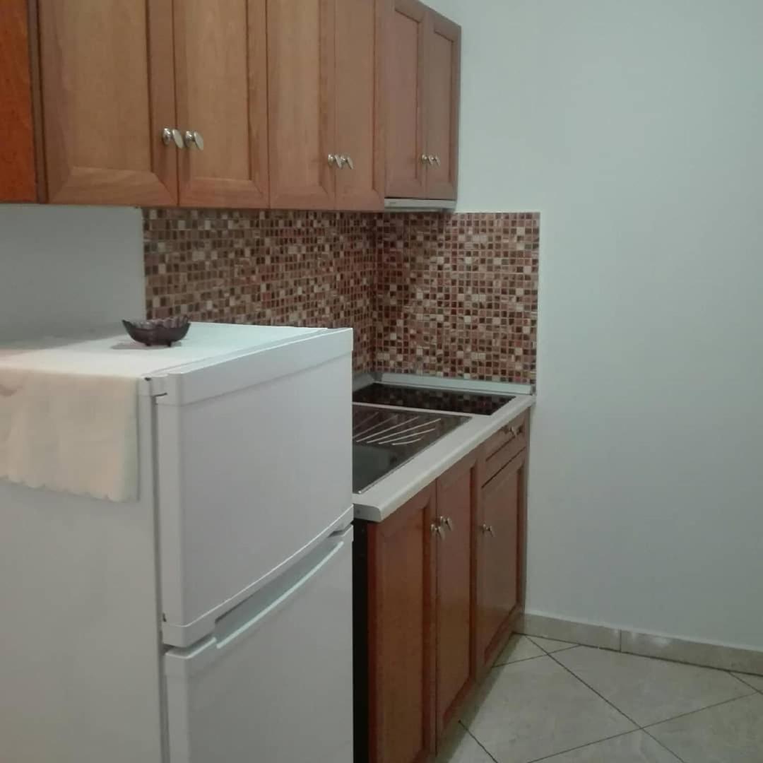 Apartment with Garden View - Photo 2