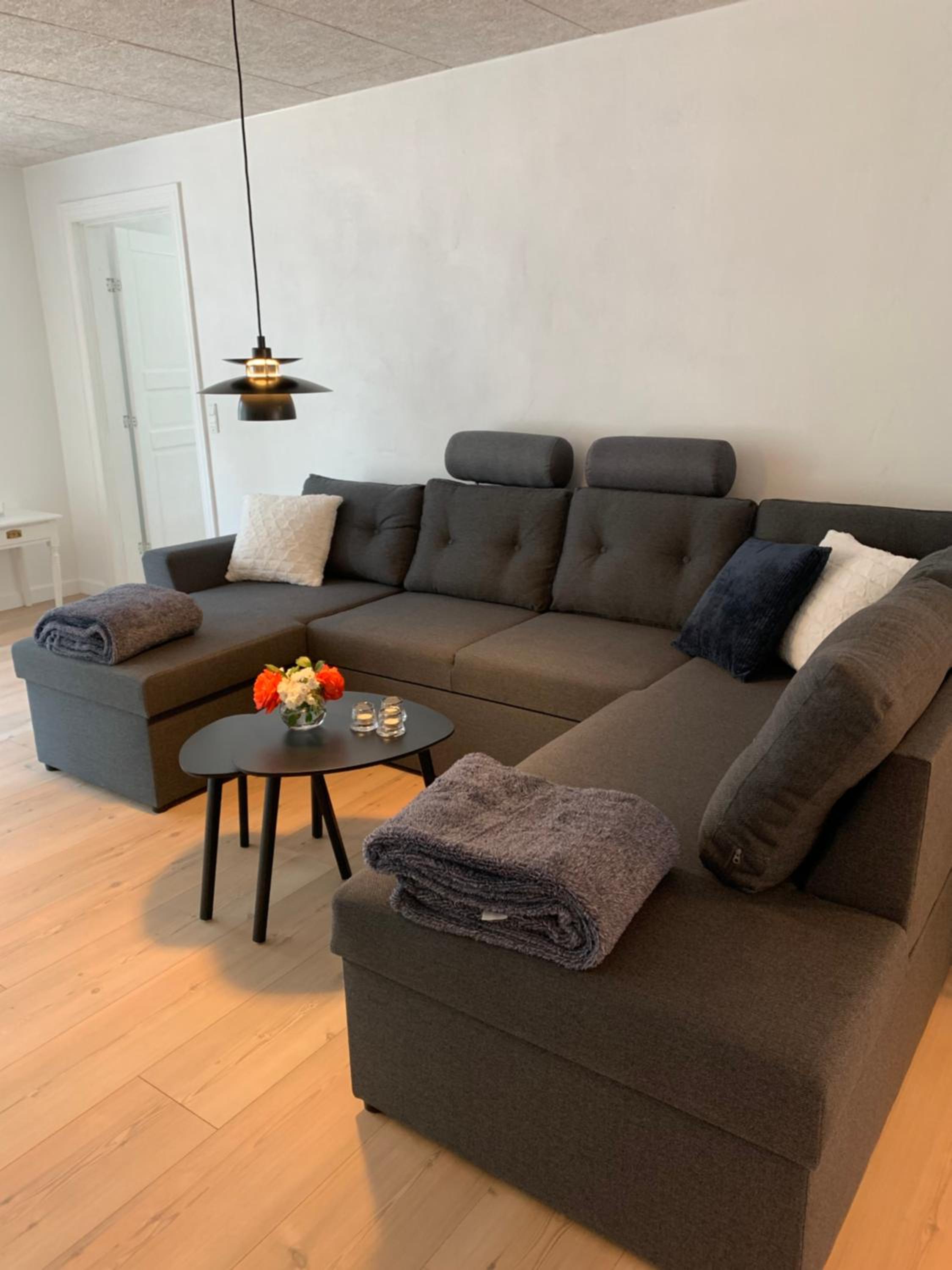 Family Room with Private Bathroom photo 3