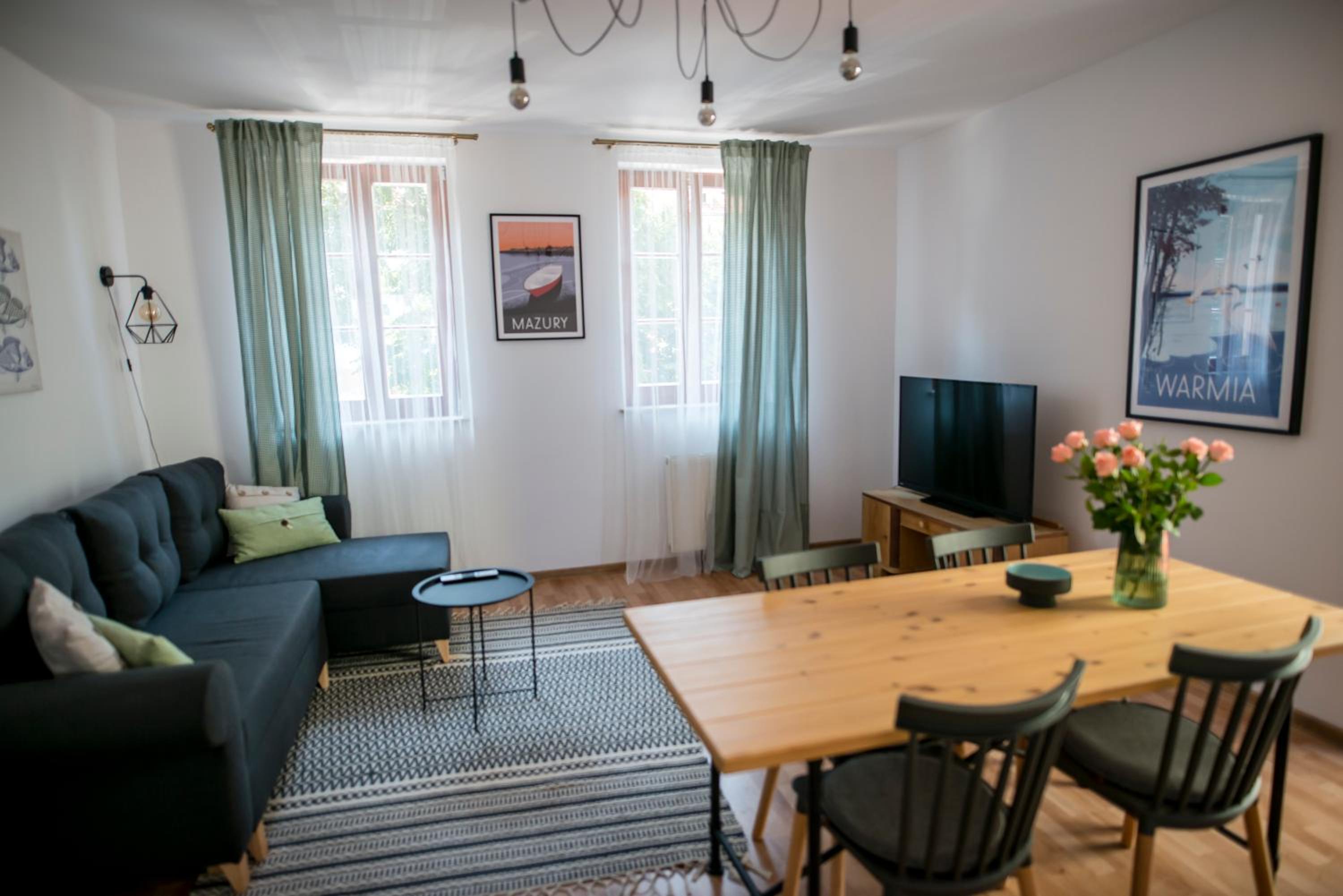 One-Bedroom Apartment - Photo 9