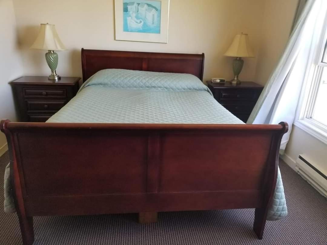 Queen Suite with Sea View - Photo 25