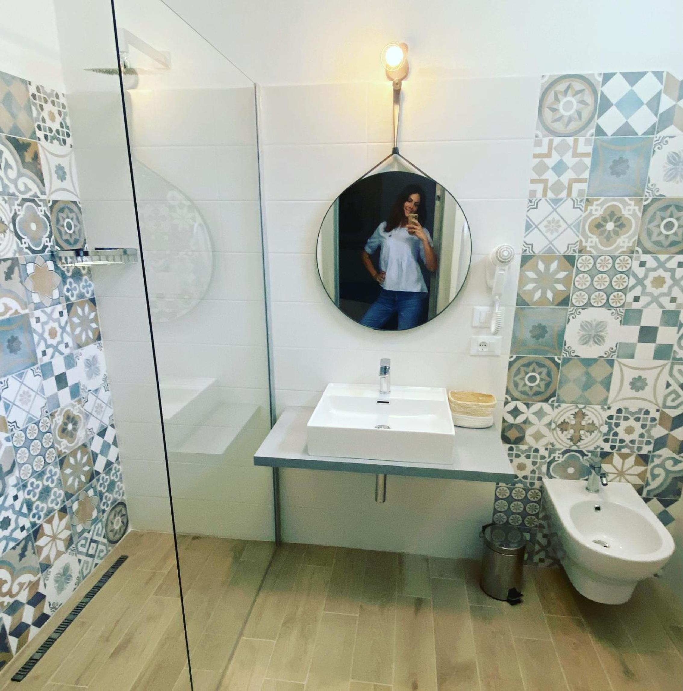 Quadruple Room - Photo 8