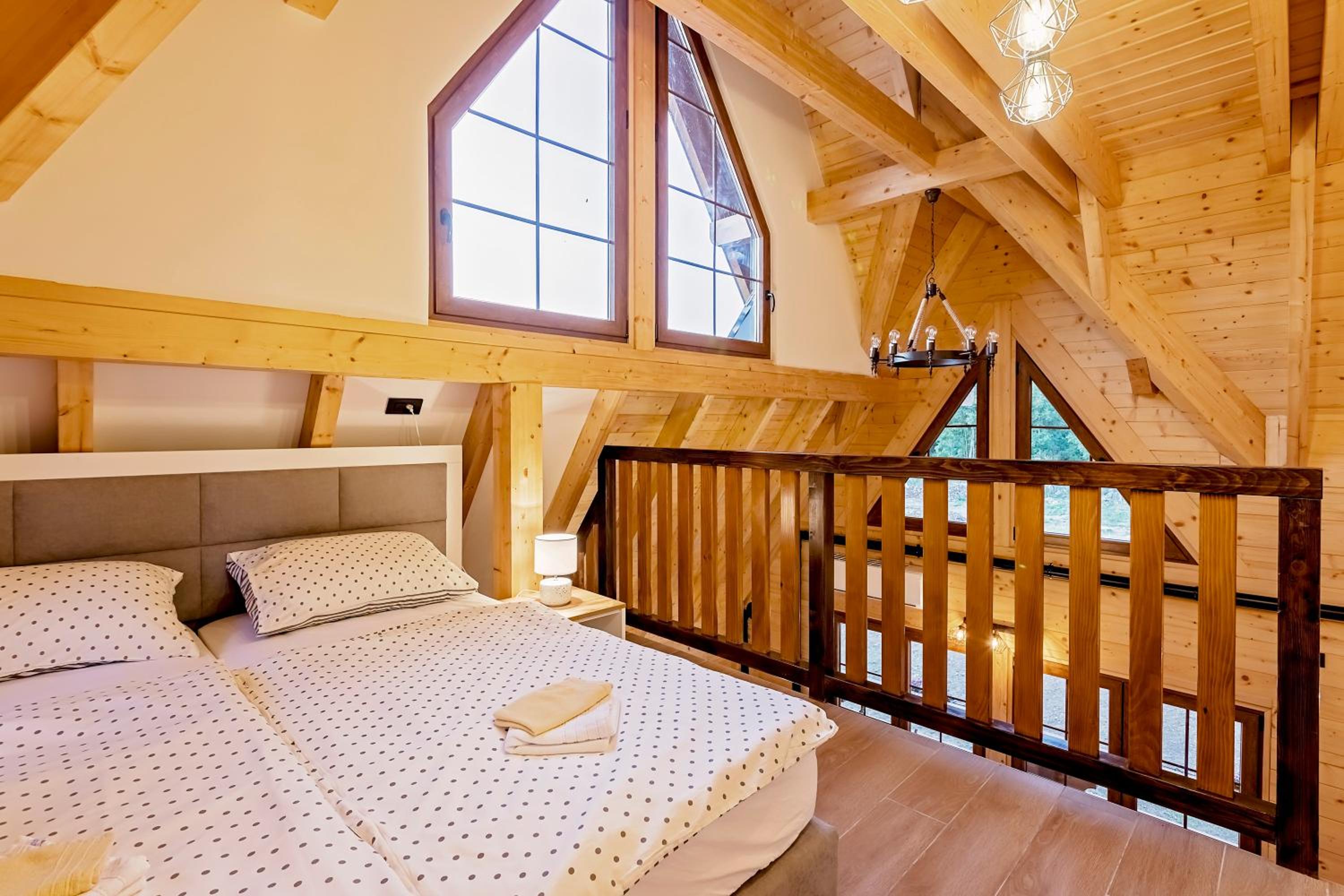 Two-Bedroom Chalet - Photo 8