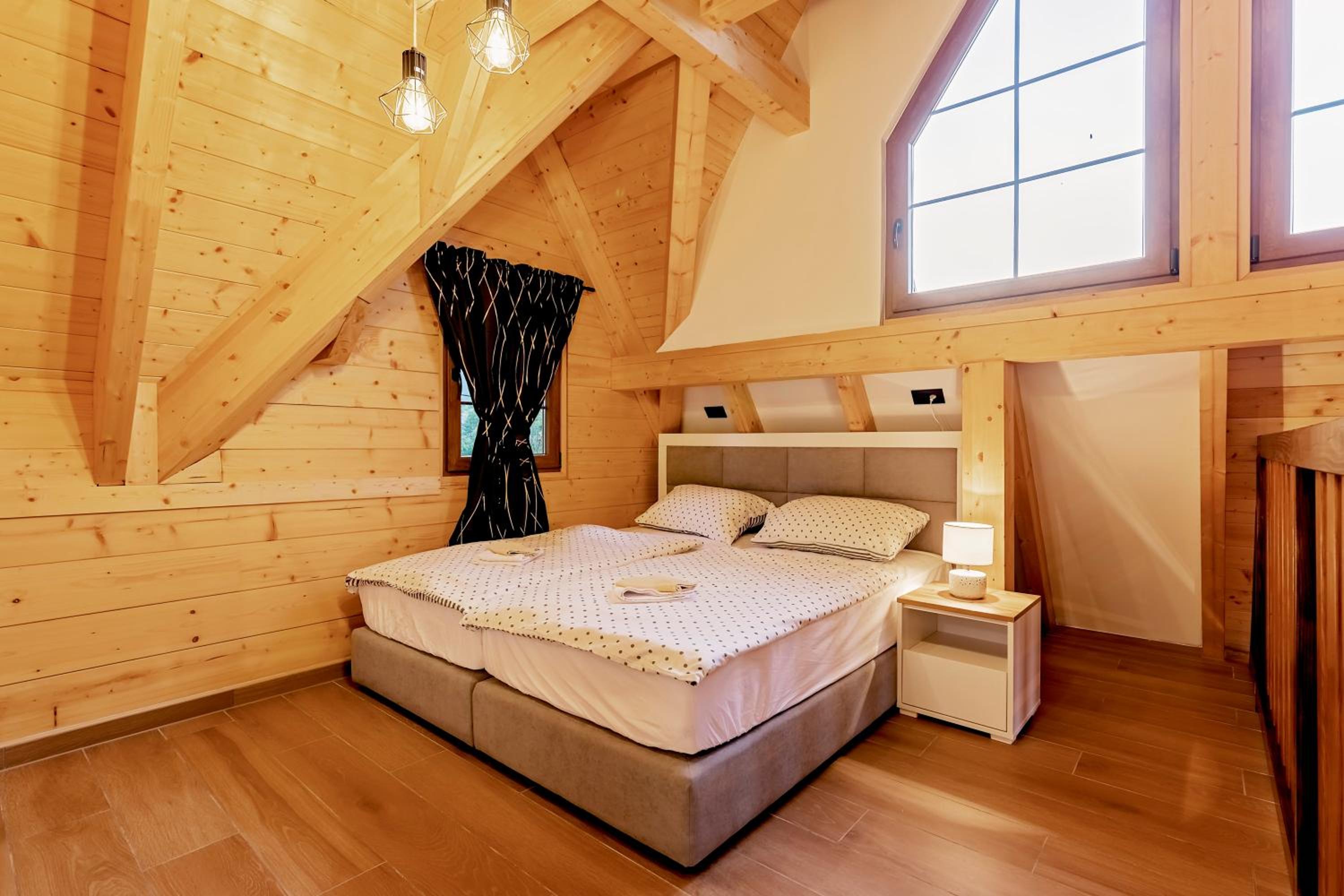 Two-Bedroom Chalet - Photo 10