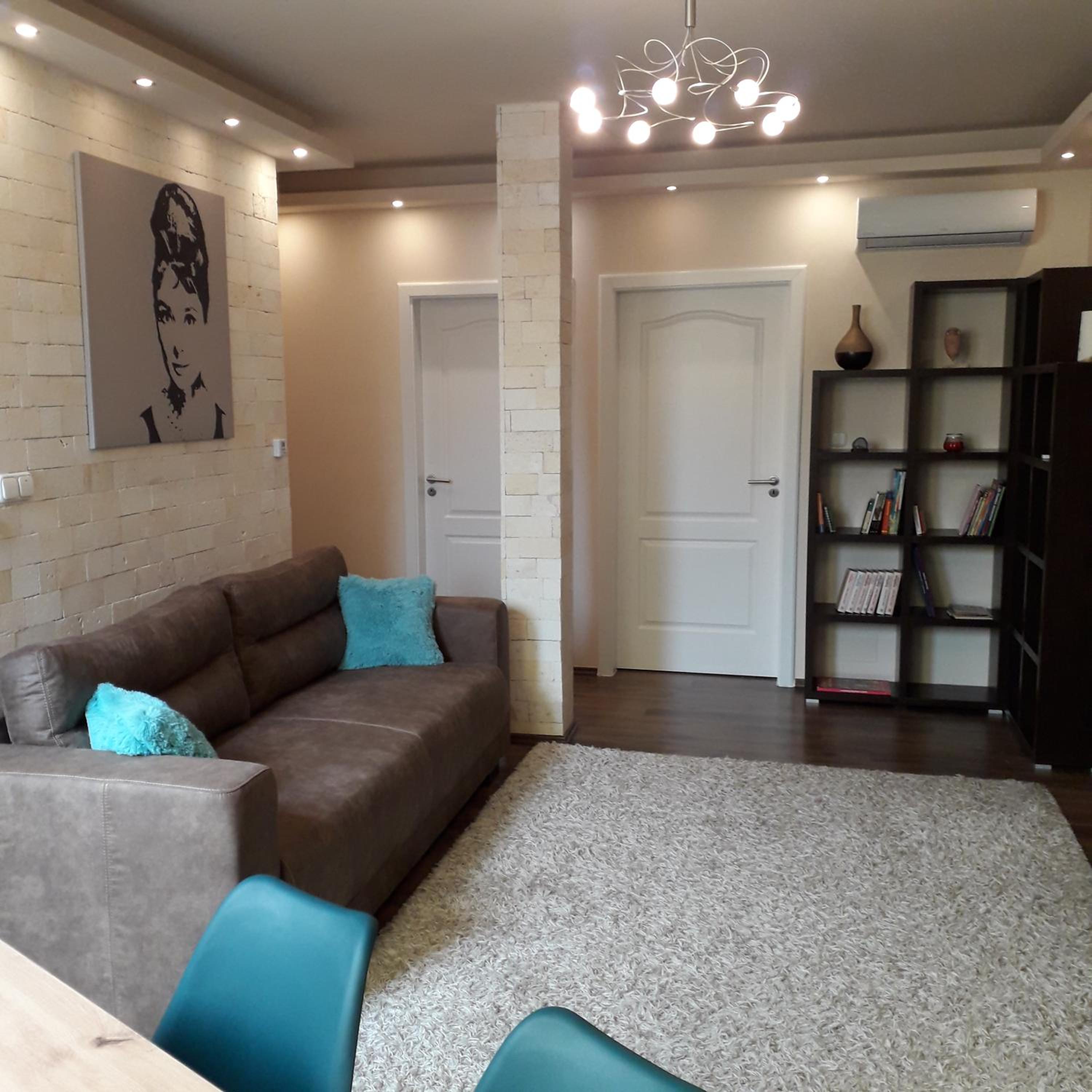 Deluxe Apartment photo 2