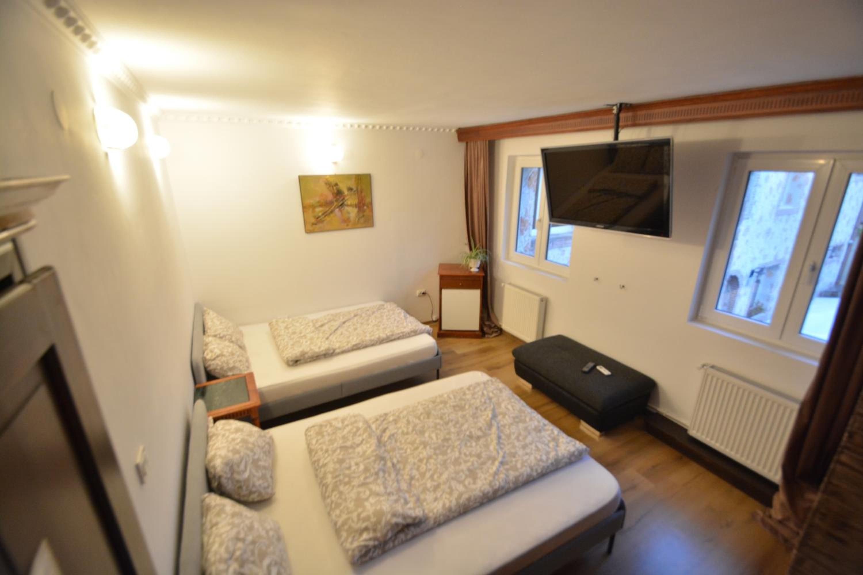 Twin Room with Garden View - Photo 4