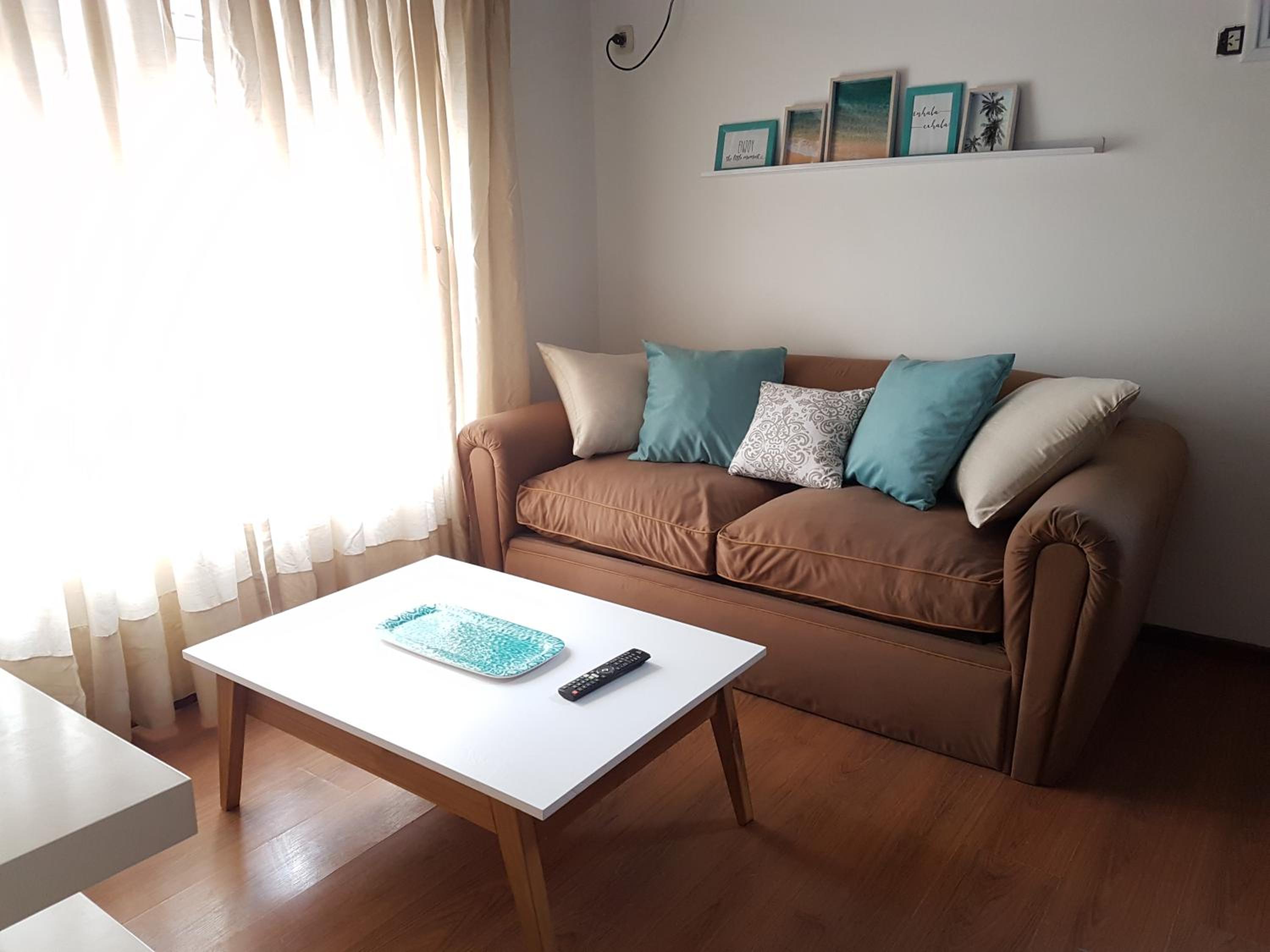 One-Bedroom Apartment photo 1