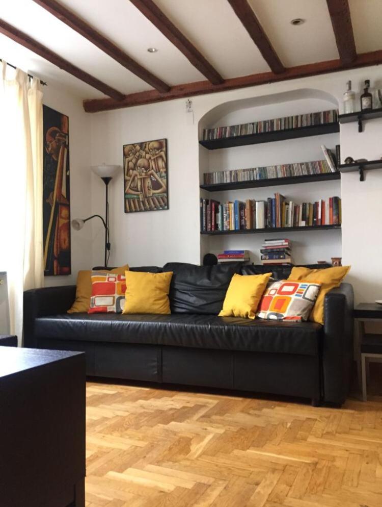 Two-Bedroom Apartment - Photo 6