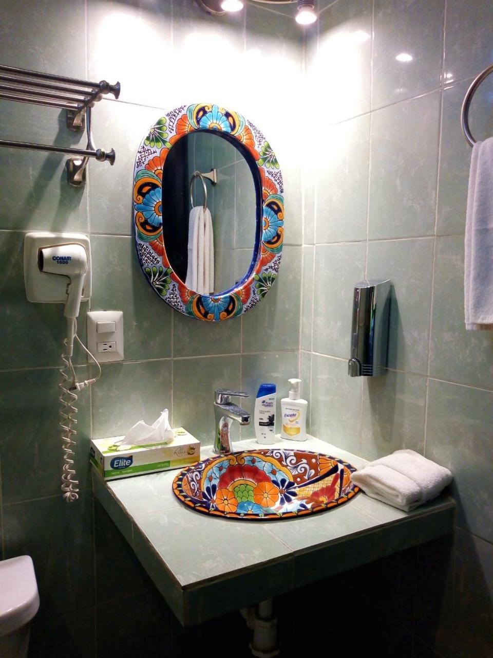 Double Room with Private Bathroom photo 2