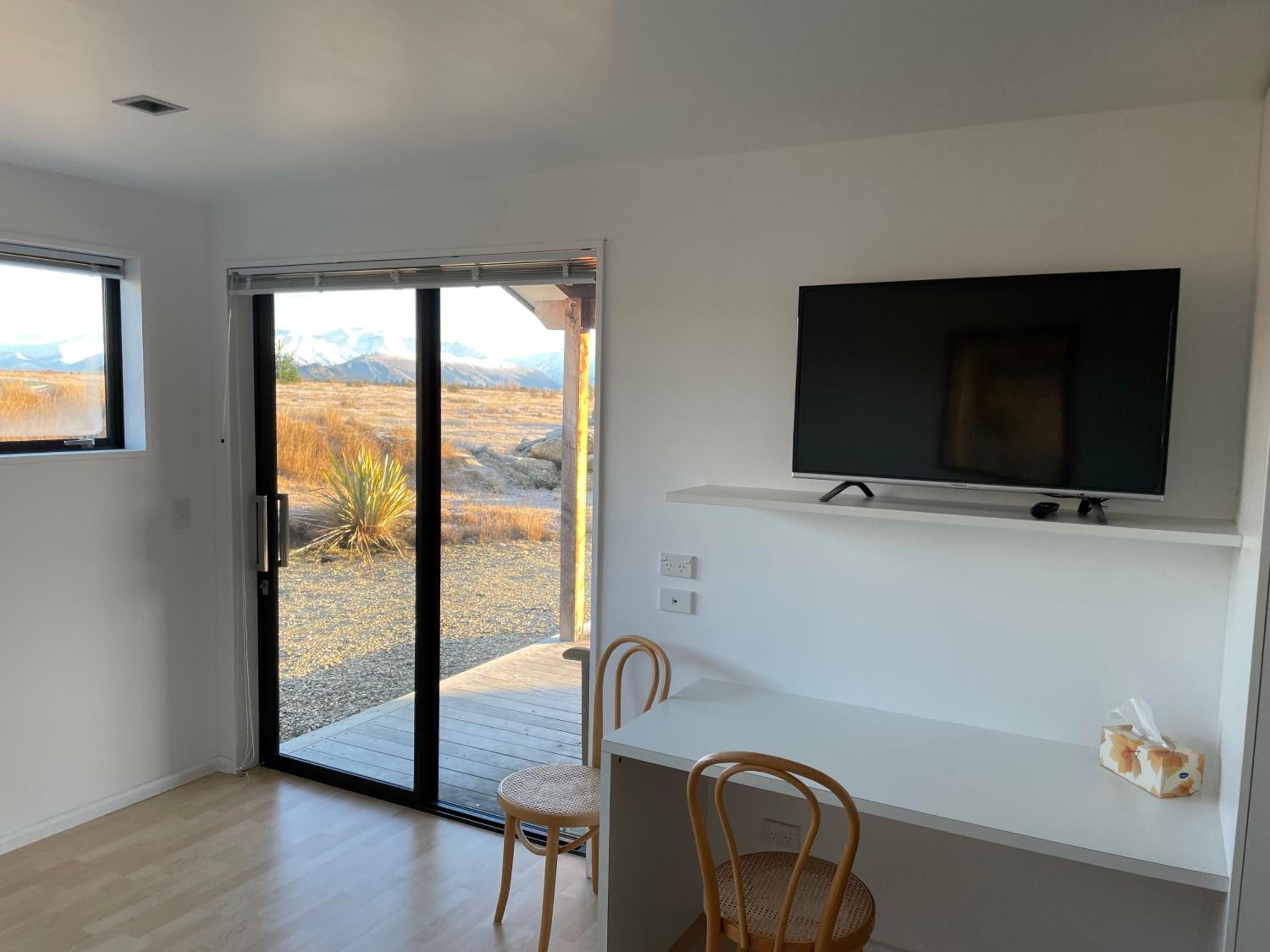 Deluxe Double Room with Shower