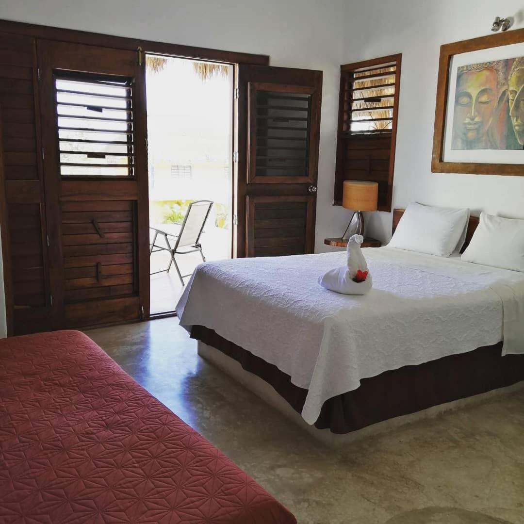 Queen Room with Balcony photo 1