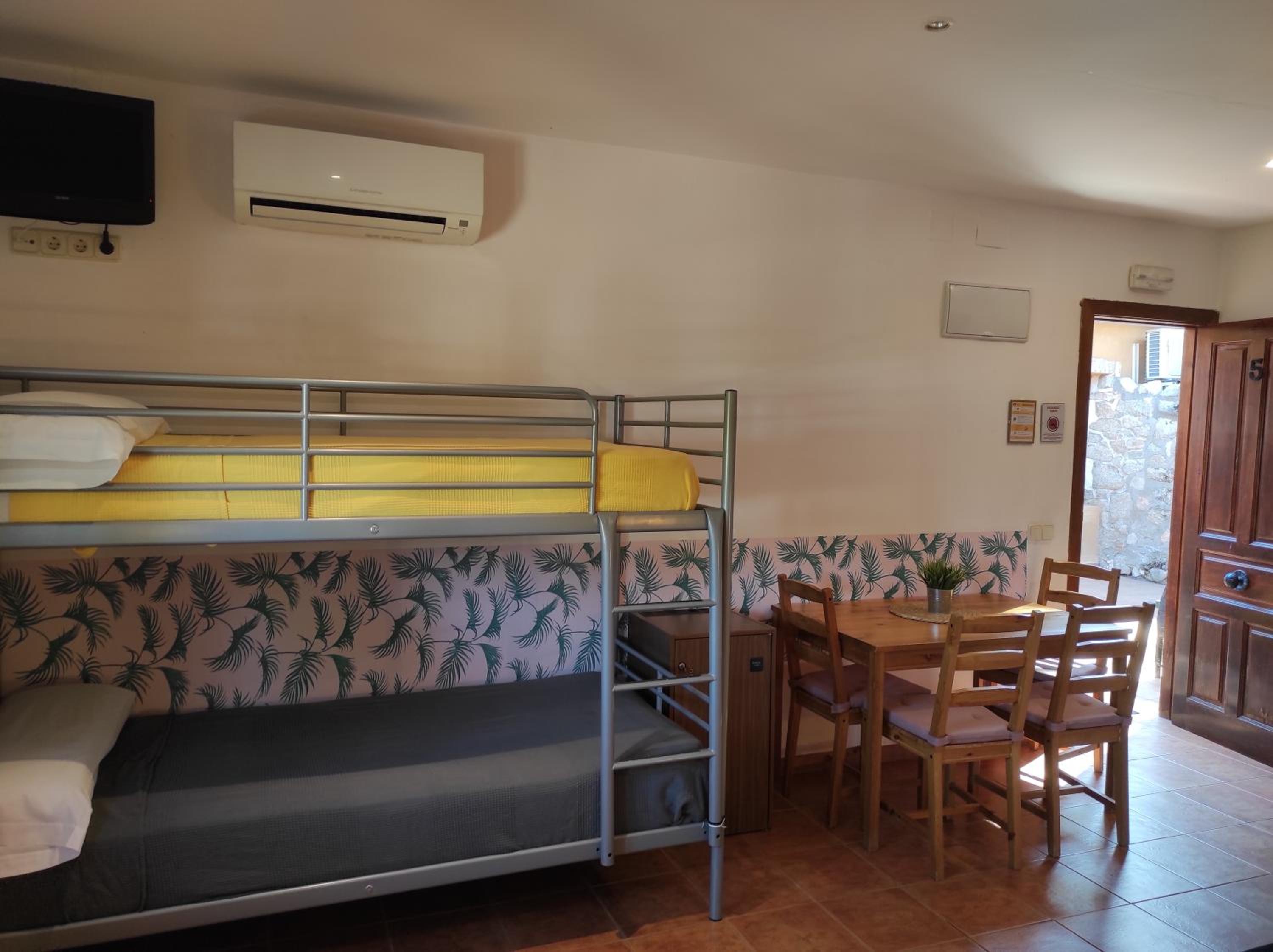 Quadruple Room photo 3