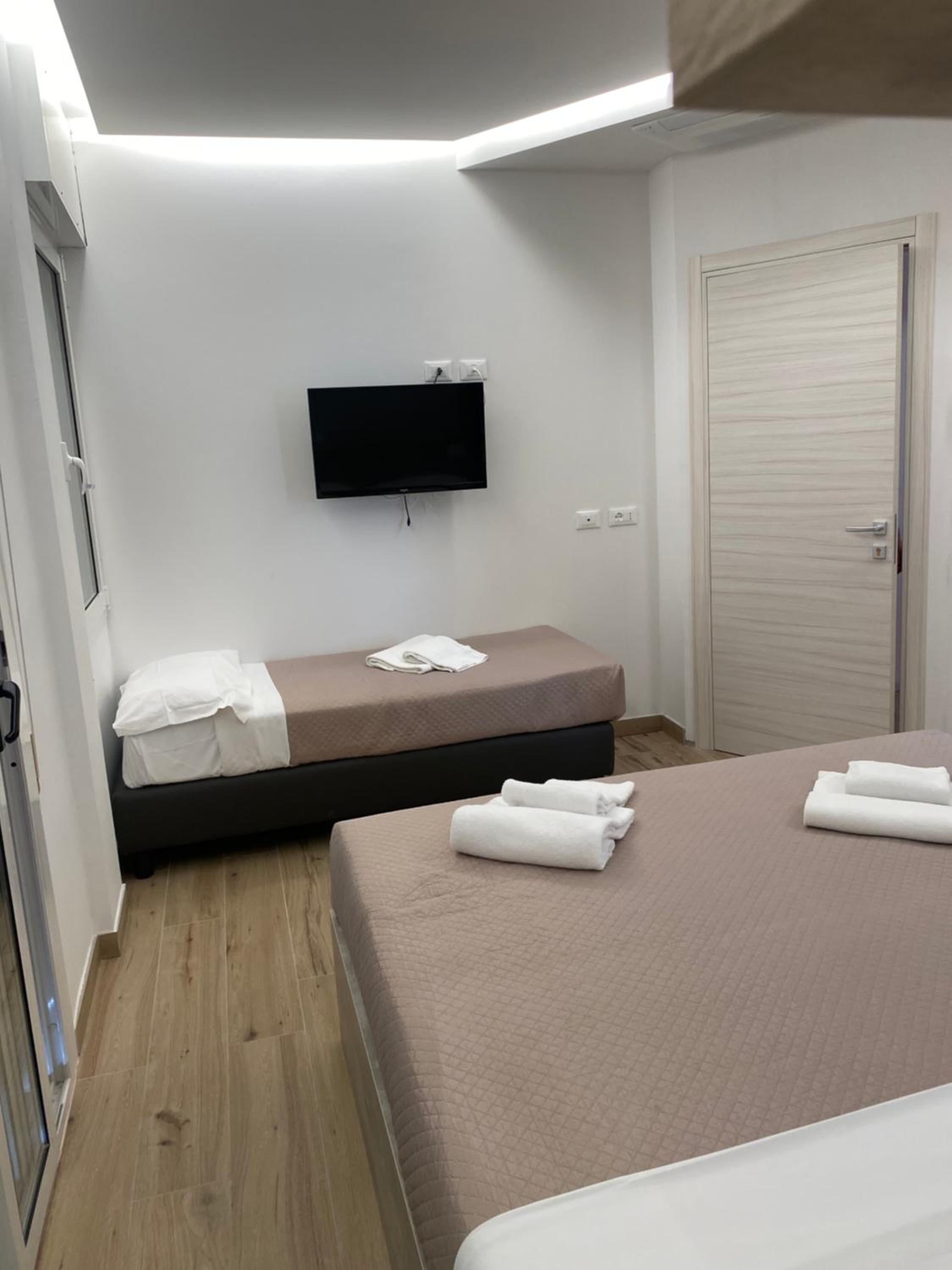 Superior Triple Room photo 1