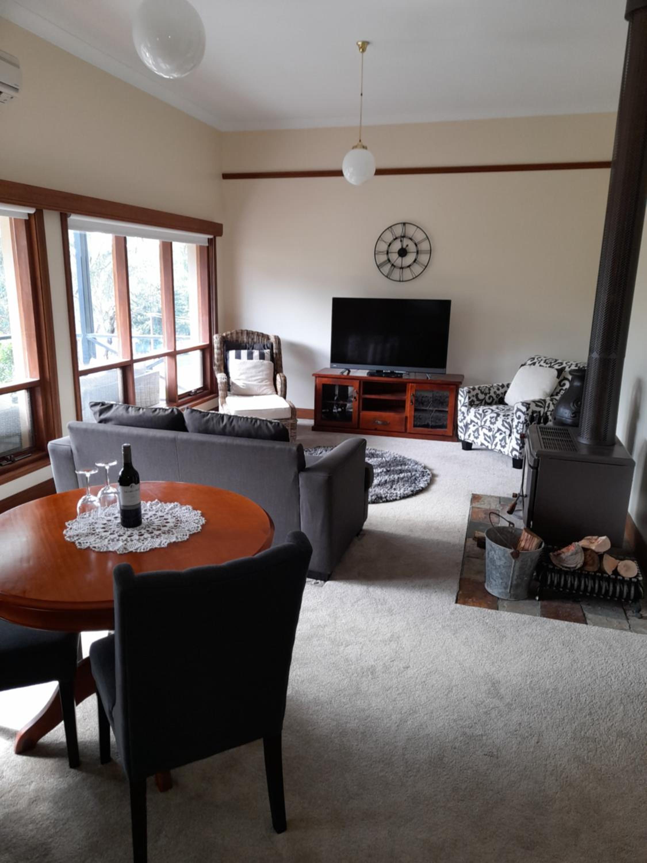 Villa photo 1